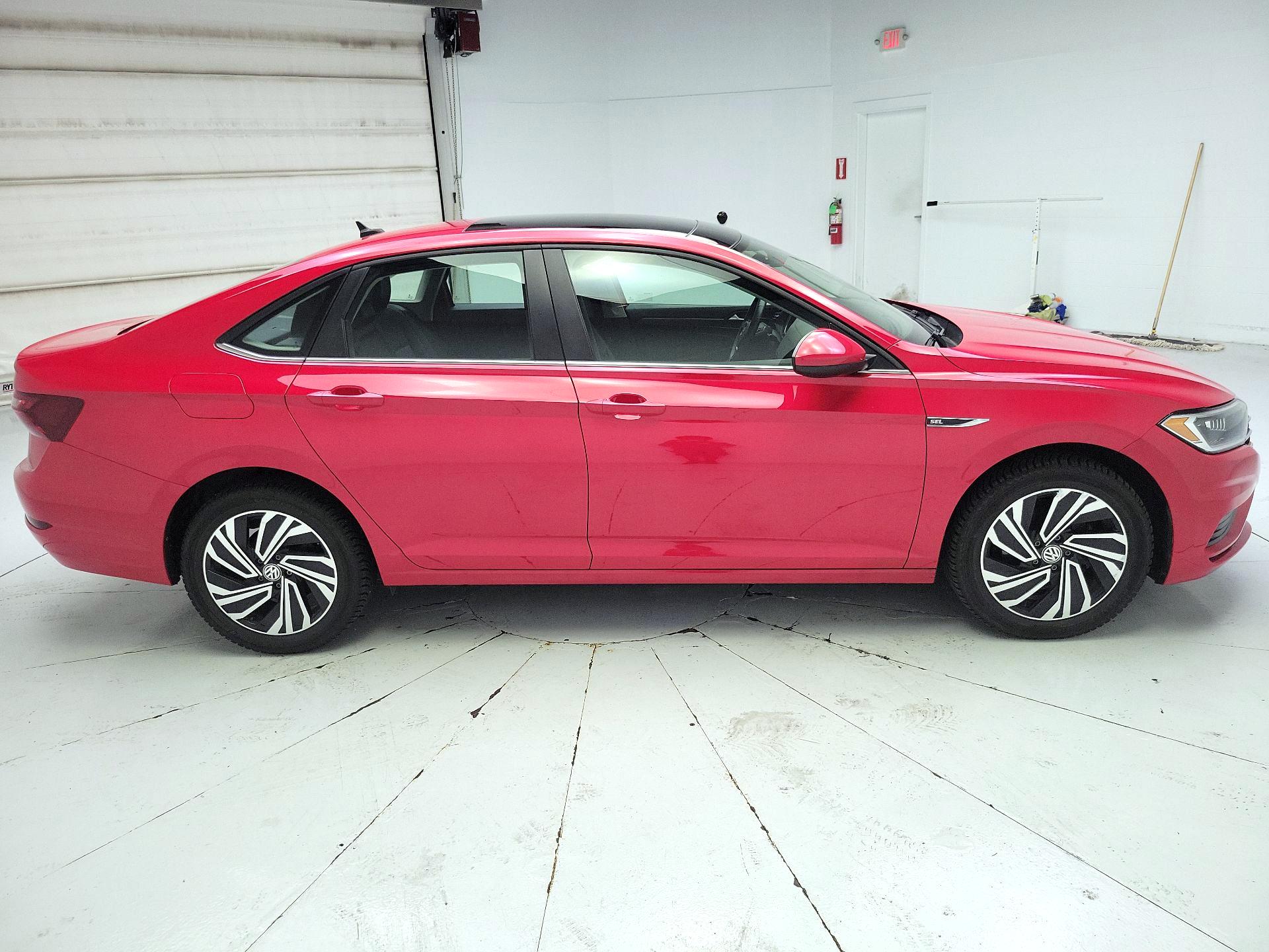 Thumbnail: 2020 Volkswagen Jetta - 4