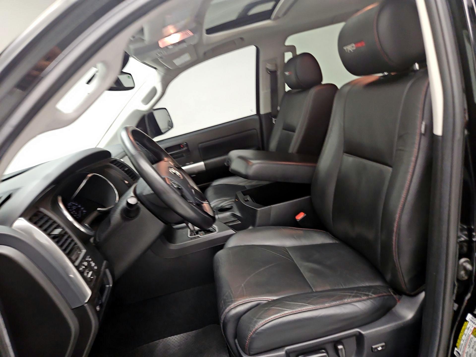 Thumbnail: 2020 Toyota Sequoia - 11