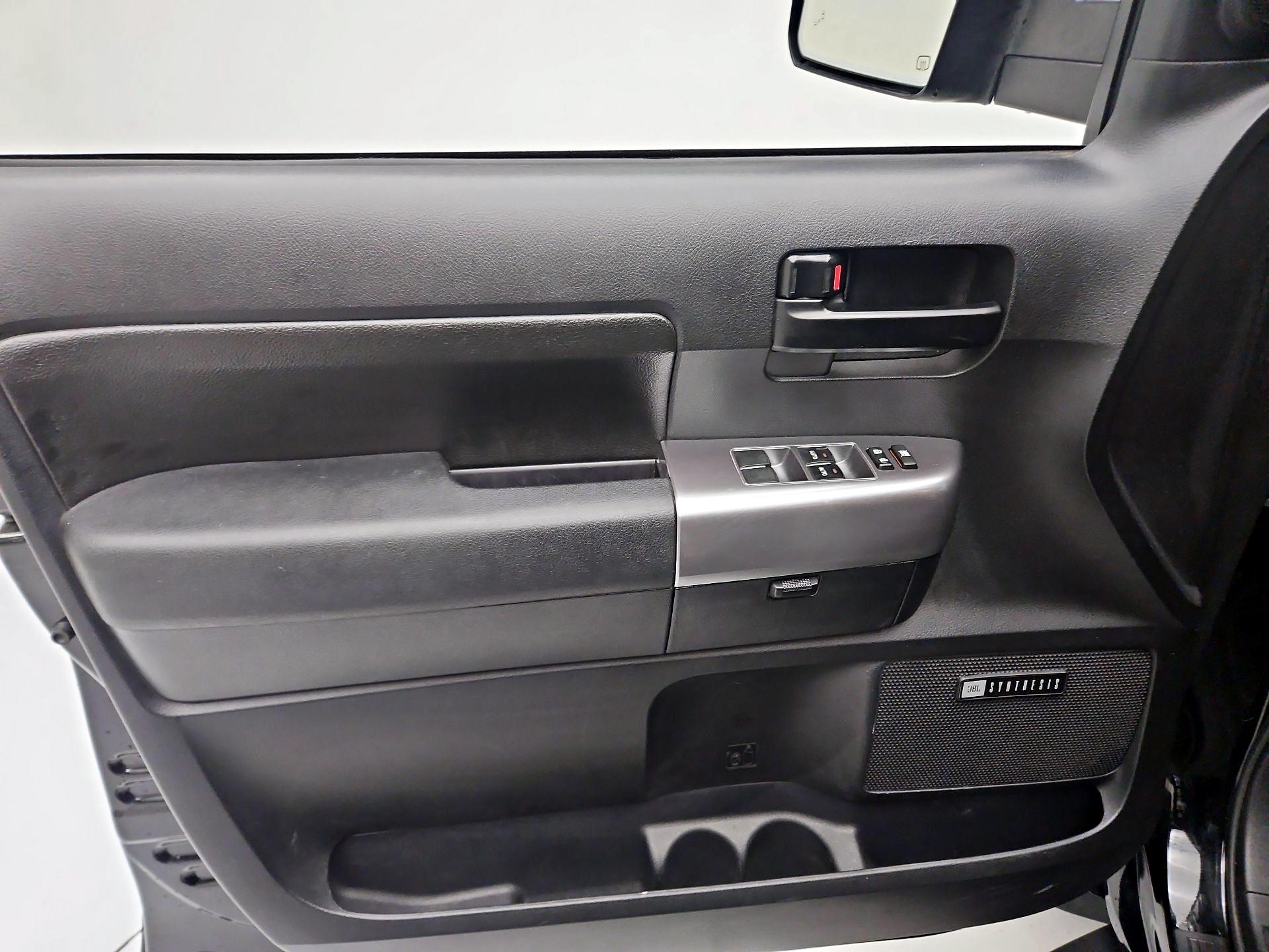 Thumbnail: 2020 Toyota Sequoia - 12