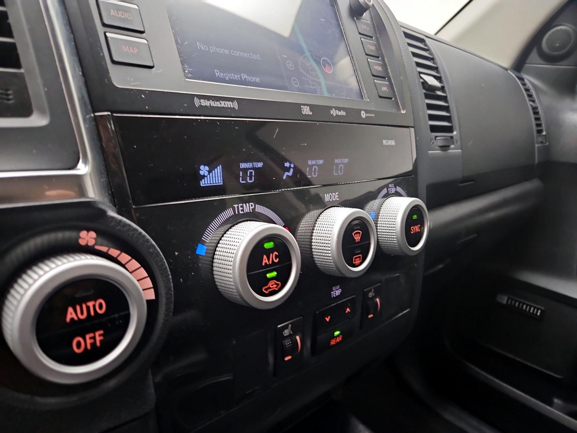 Thumbnail: 2020 Toyota Sequoia - 16