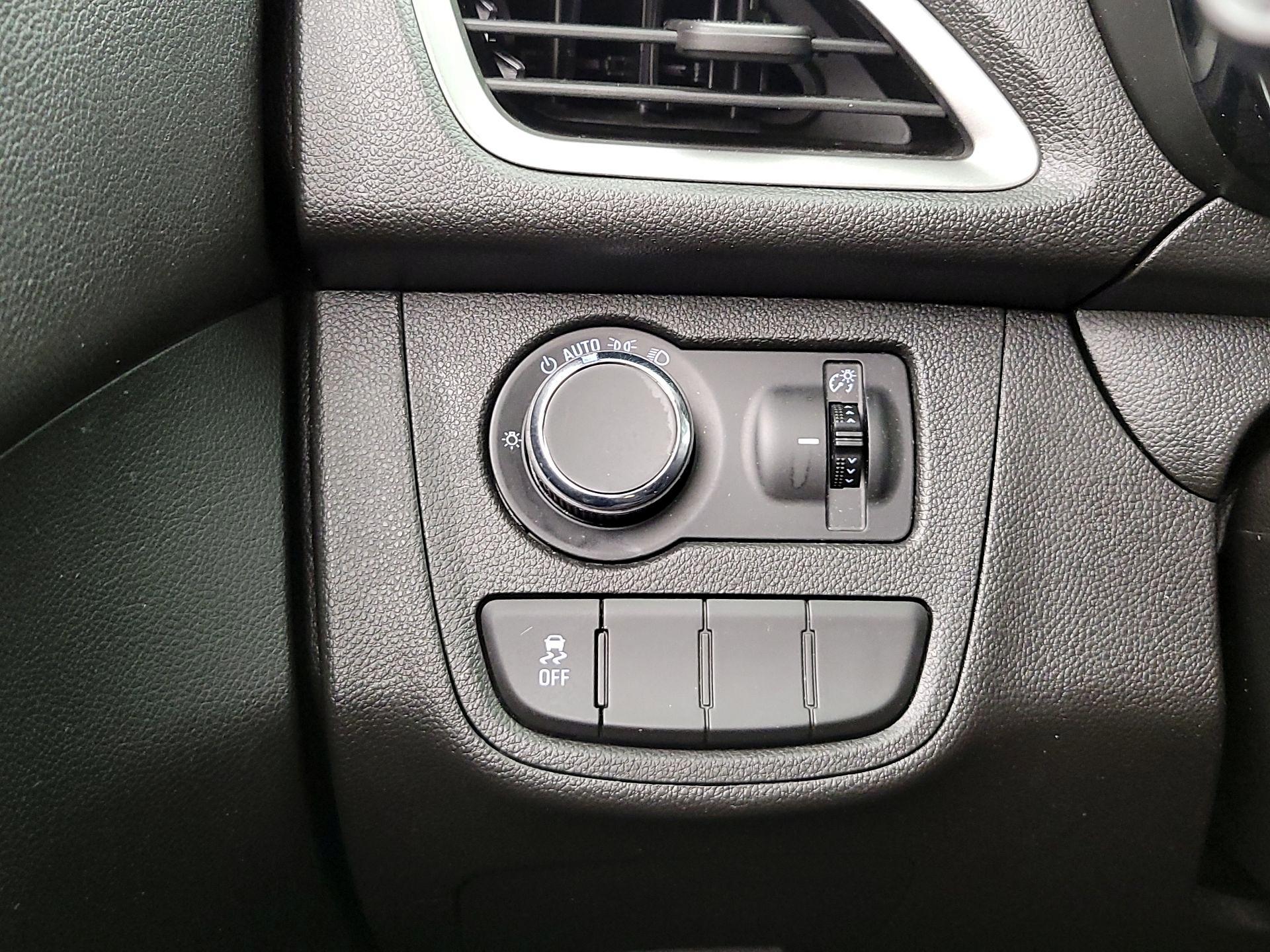 Thumbnail: 2019 Chevrolet Spark - 13
