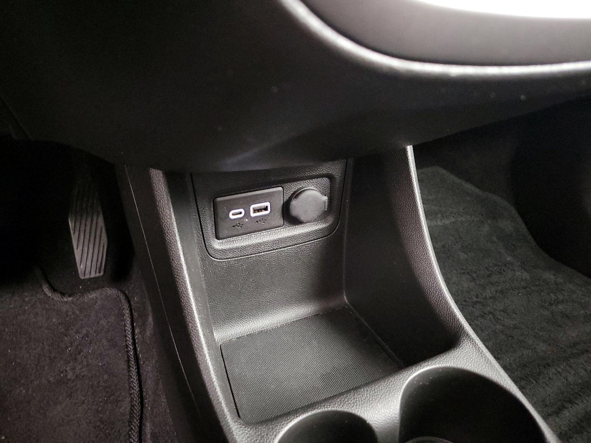 Thumbnail: 2019 Chevrolet Spark - 19
