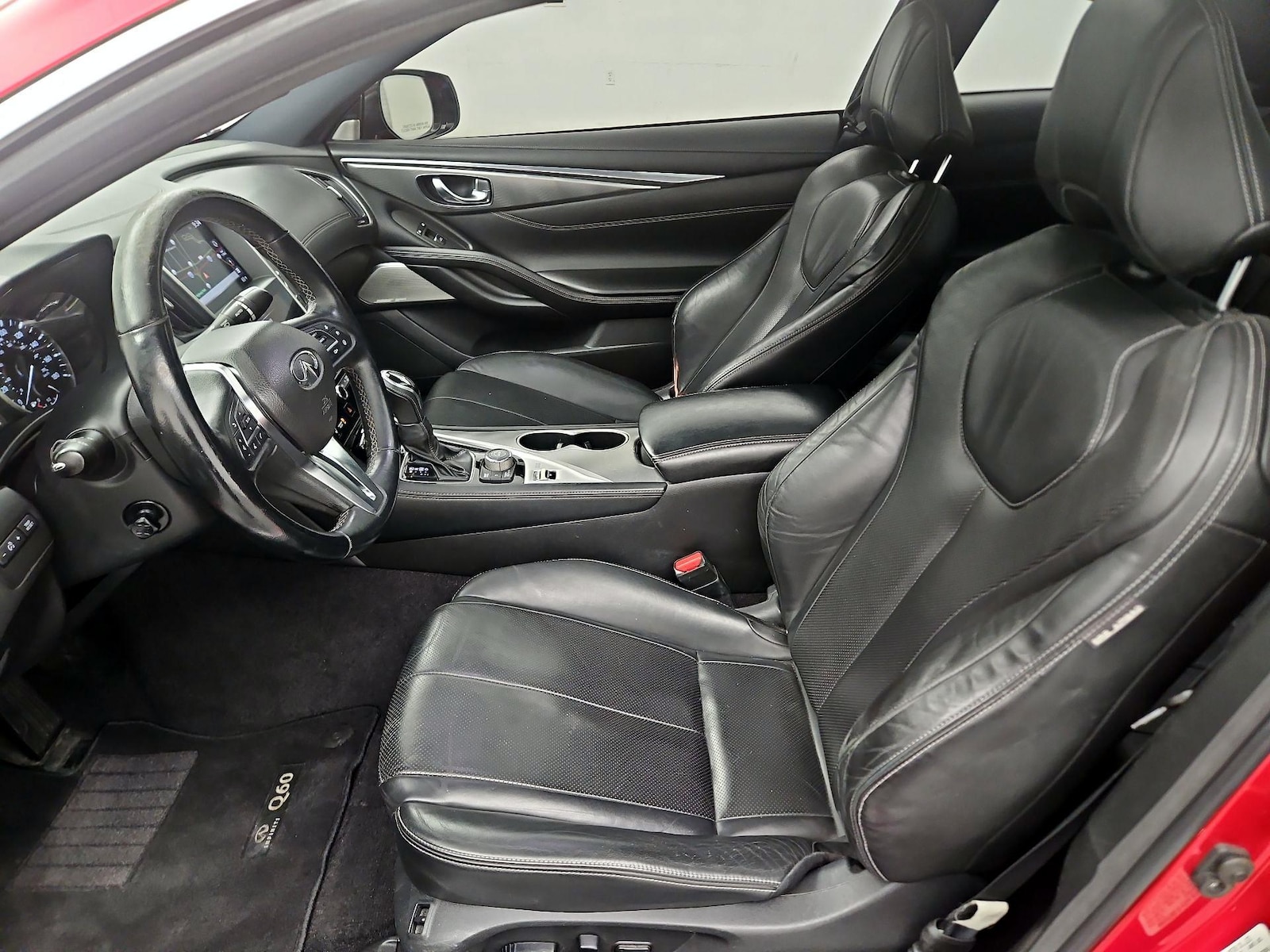 2022 INFINITI Q60 Coupe LUXE - Photo 12