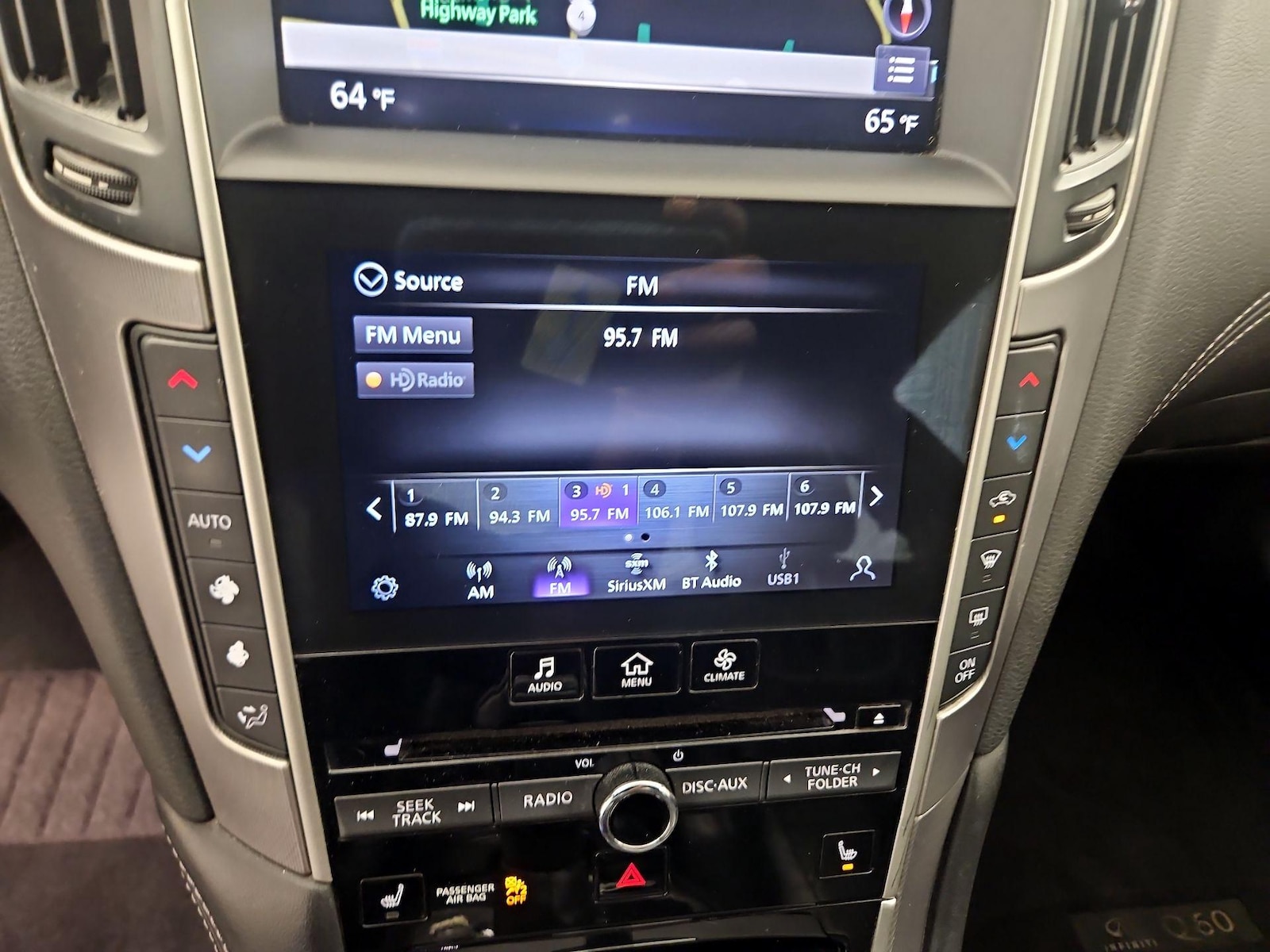 2022 INFINITI Q60 Coupe LUXE - Photo 17