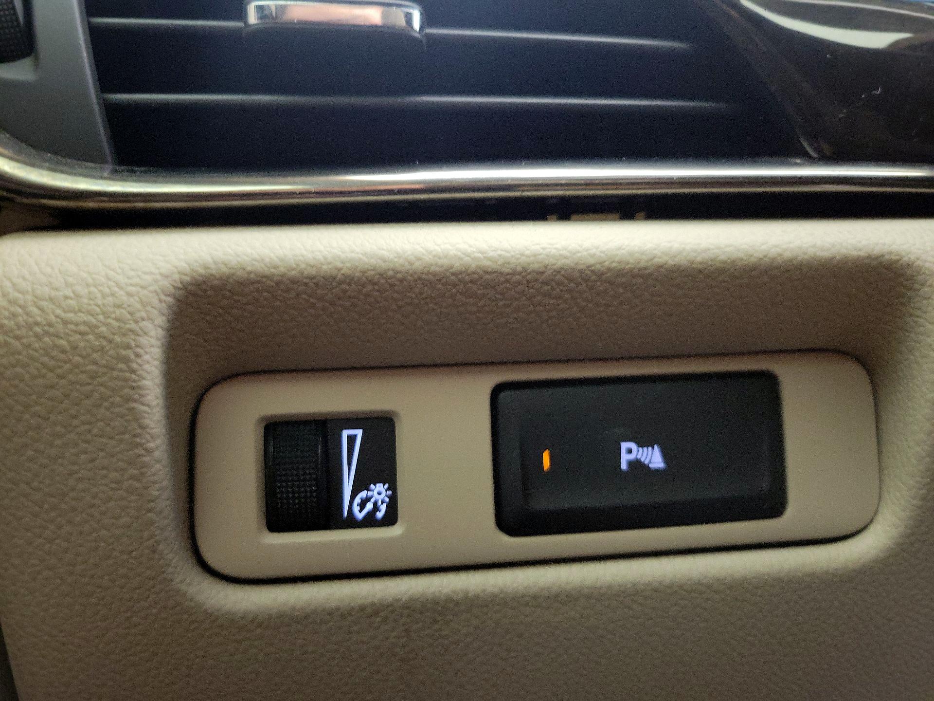 Thumbnail: 2016 Cadillac ATS - 13