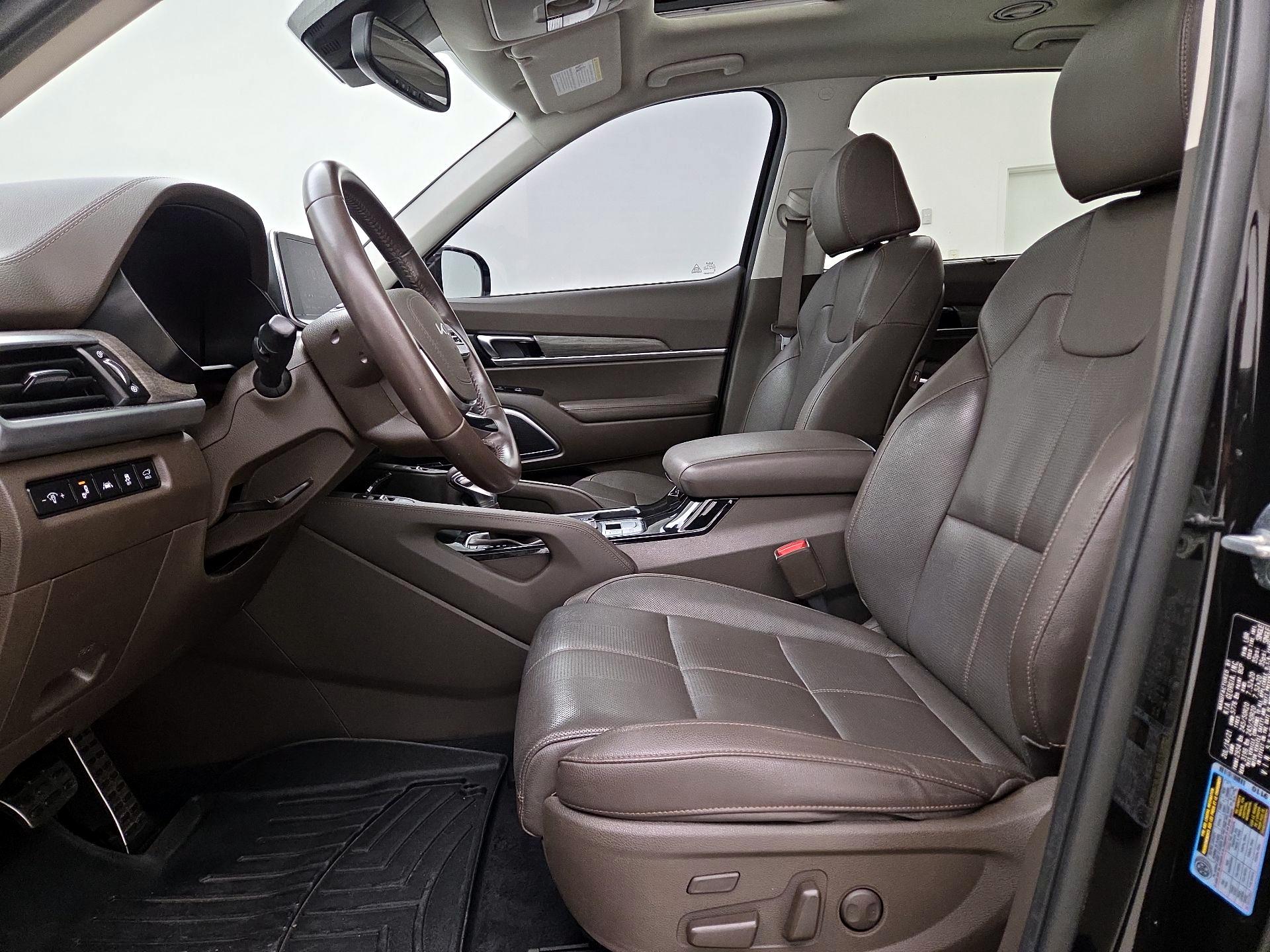 Thumbnail: 2022 Kia Telluride - 11