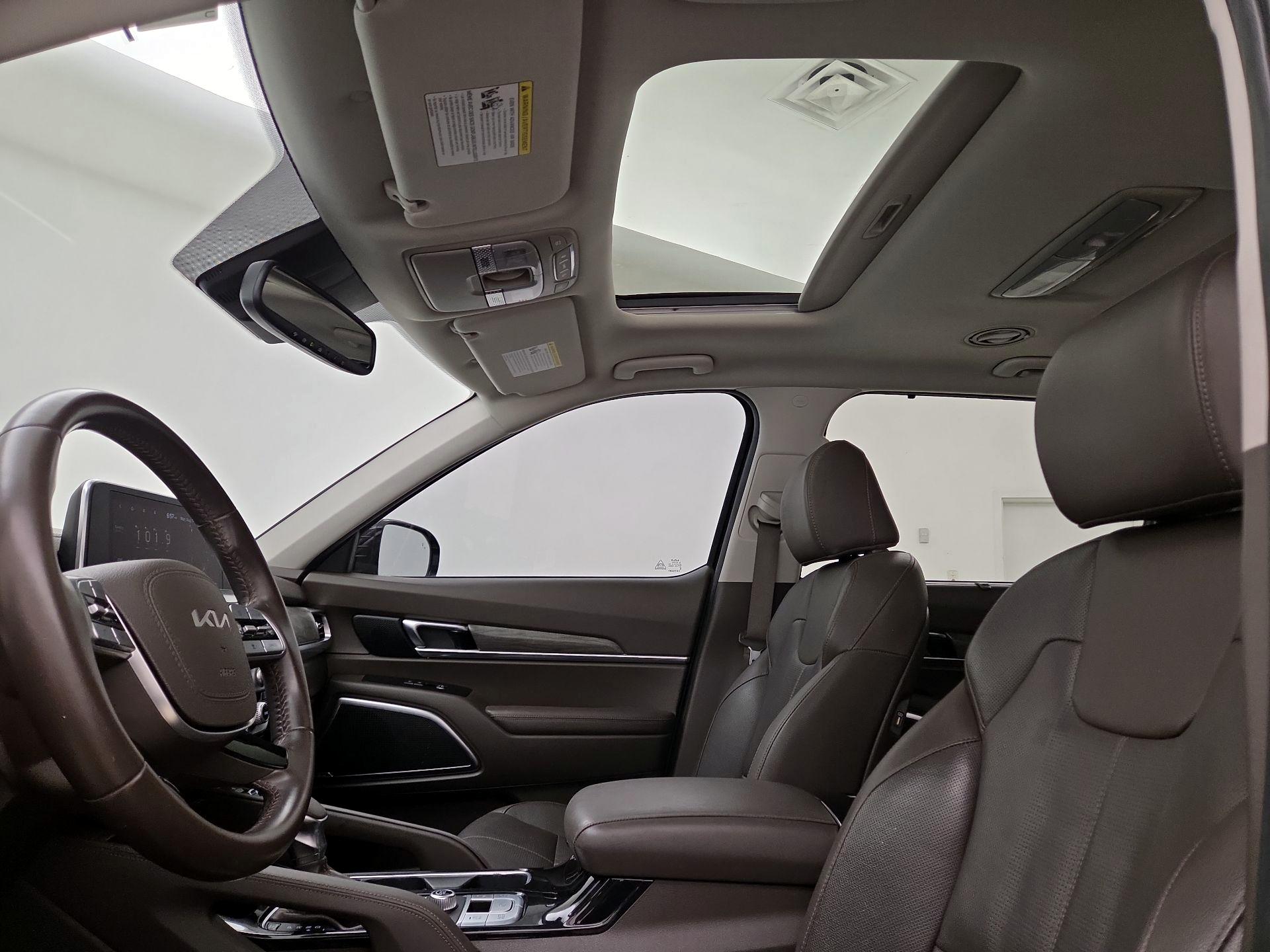 Thumbnail: 2022 Kia Telluride - 19