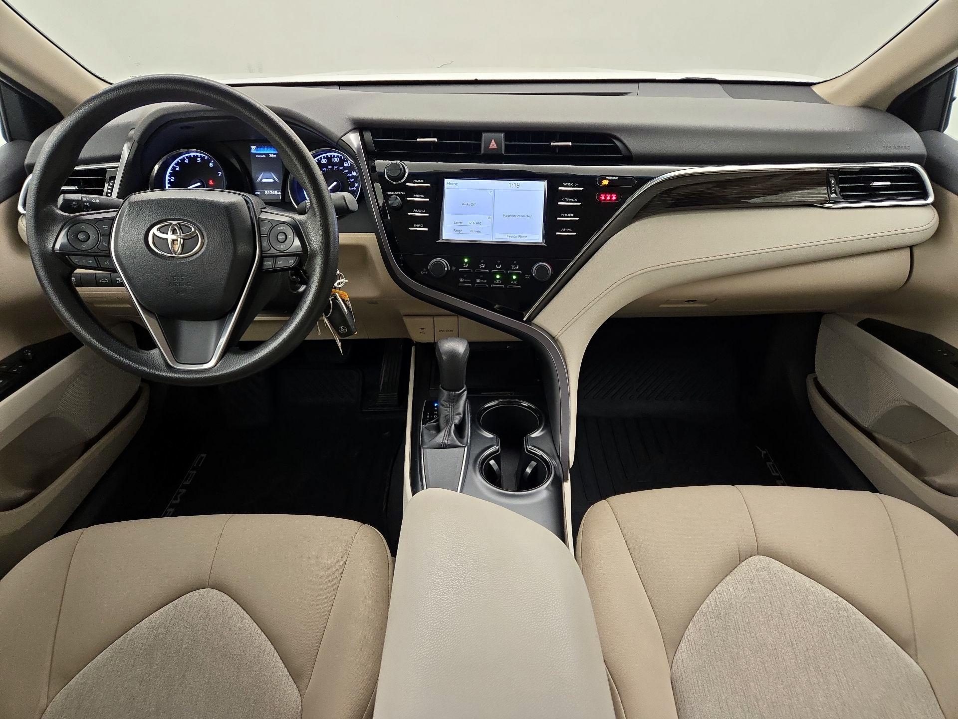 Thumbnail: 2018 Toyota Camry - 9