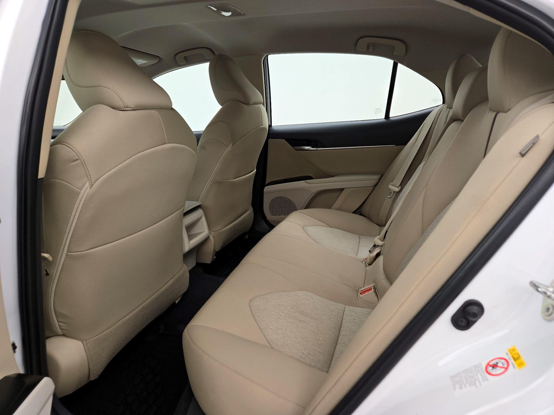 Thumbnail: 2018 Toyota Camry - 19