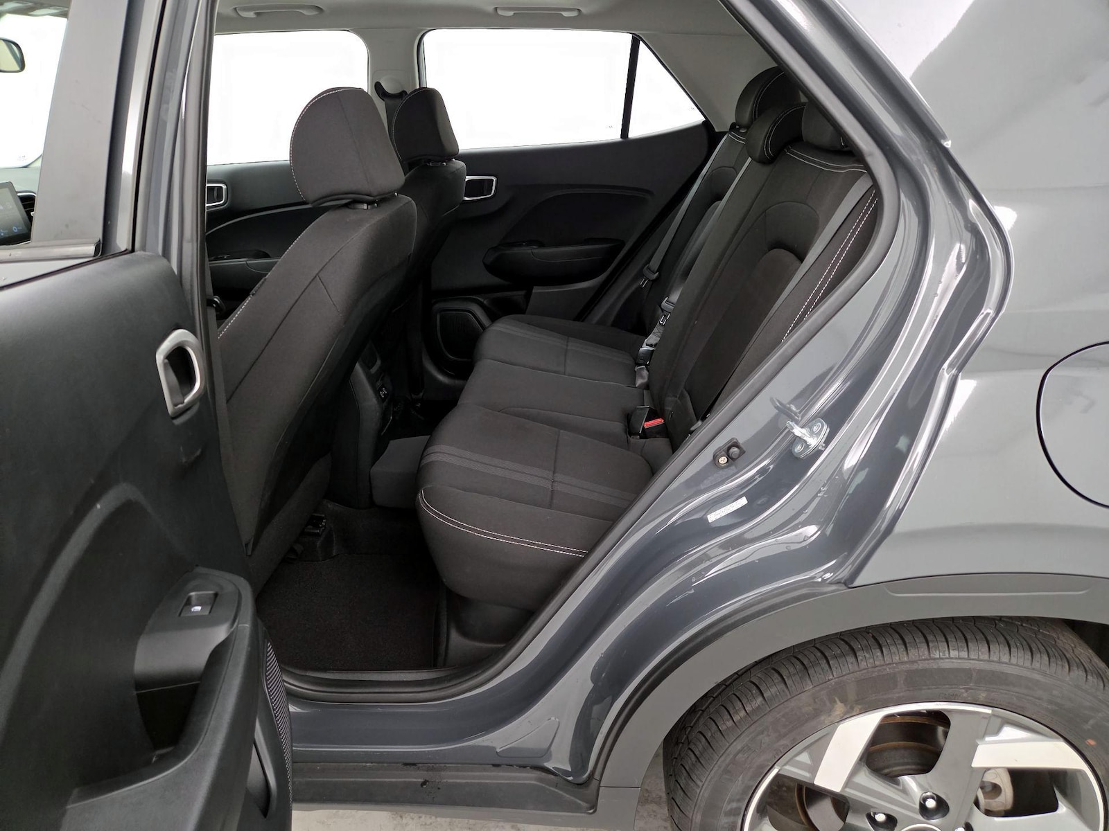 2024 Hyundai Venue SEL - Photo 21
