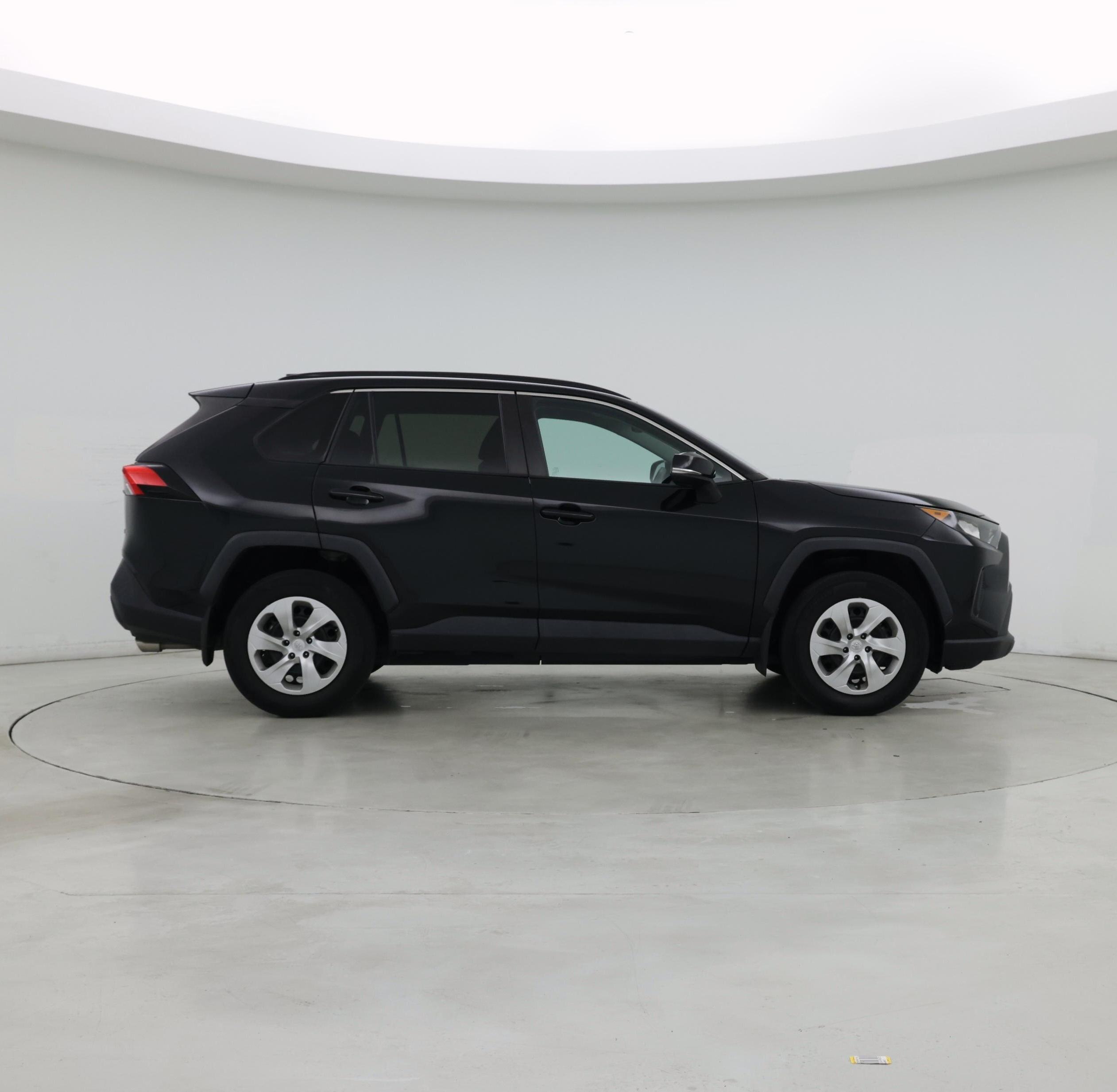 Thumbnail: 2019 Toyota RAV4 - 7