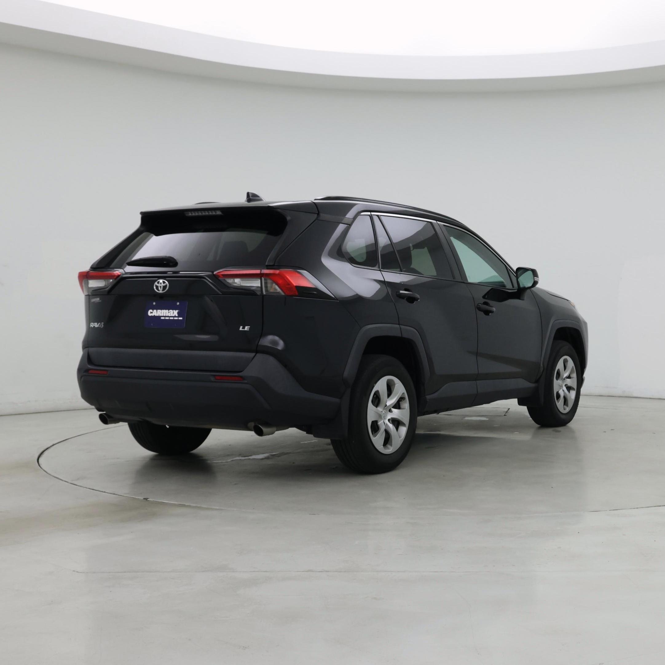 Thumbnail: 2019 Toyota RAV4 - 8