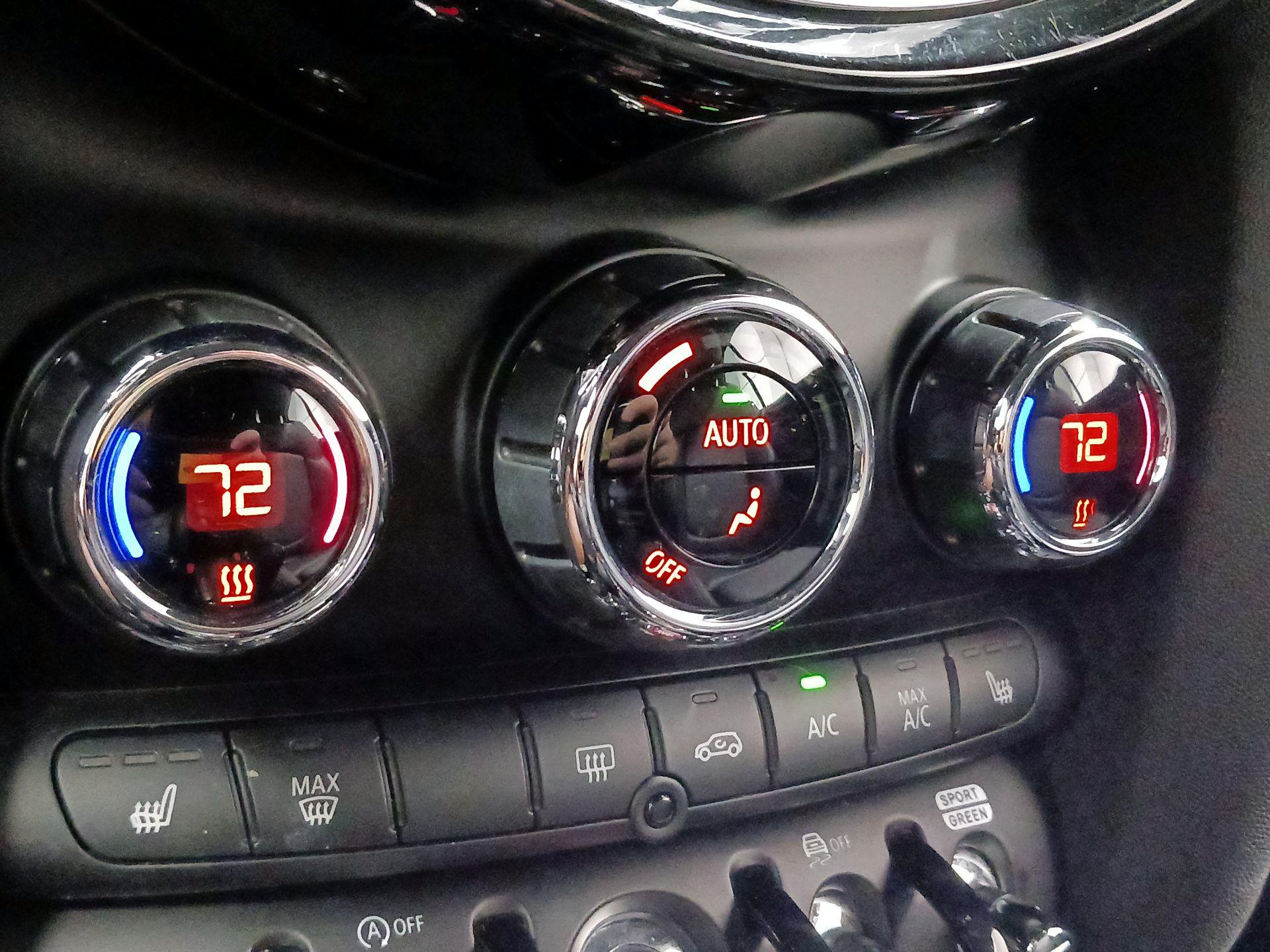 Thumbnail: 2024 MINI Cooper - 14
