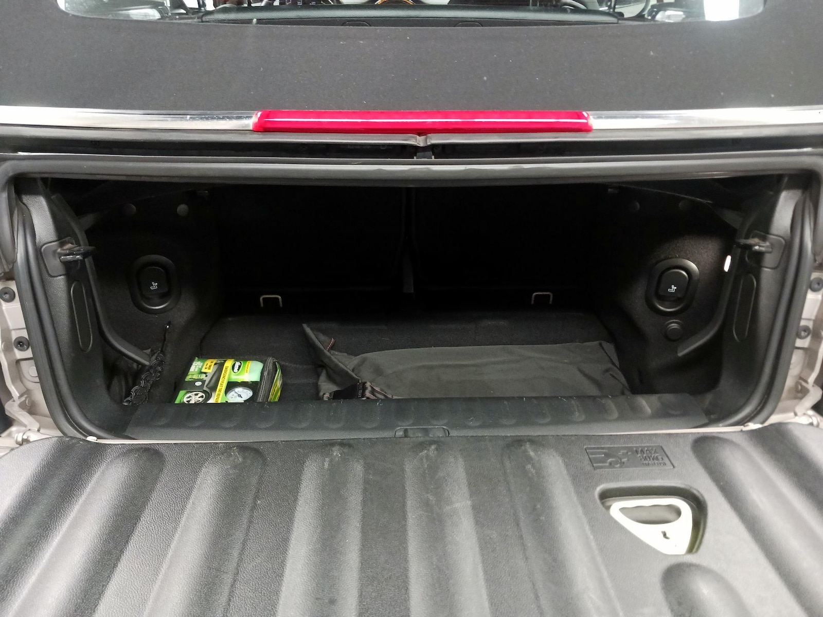 Photo 19