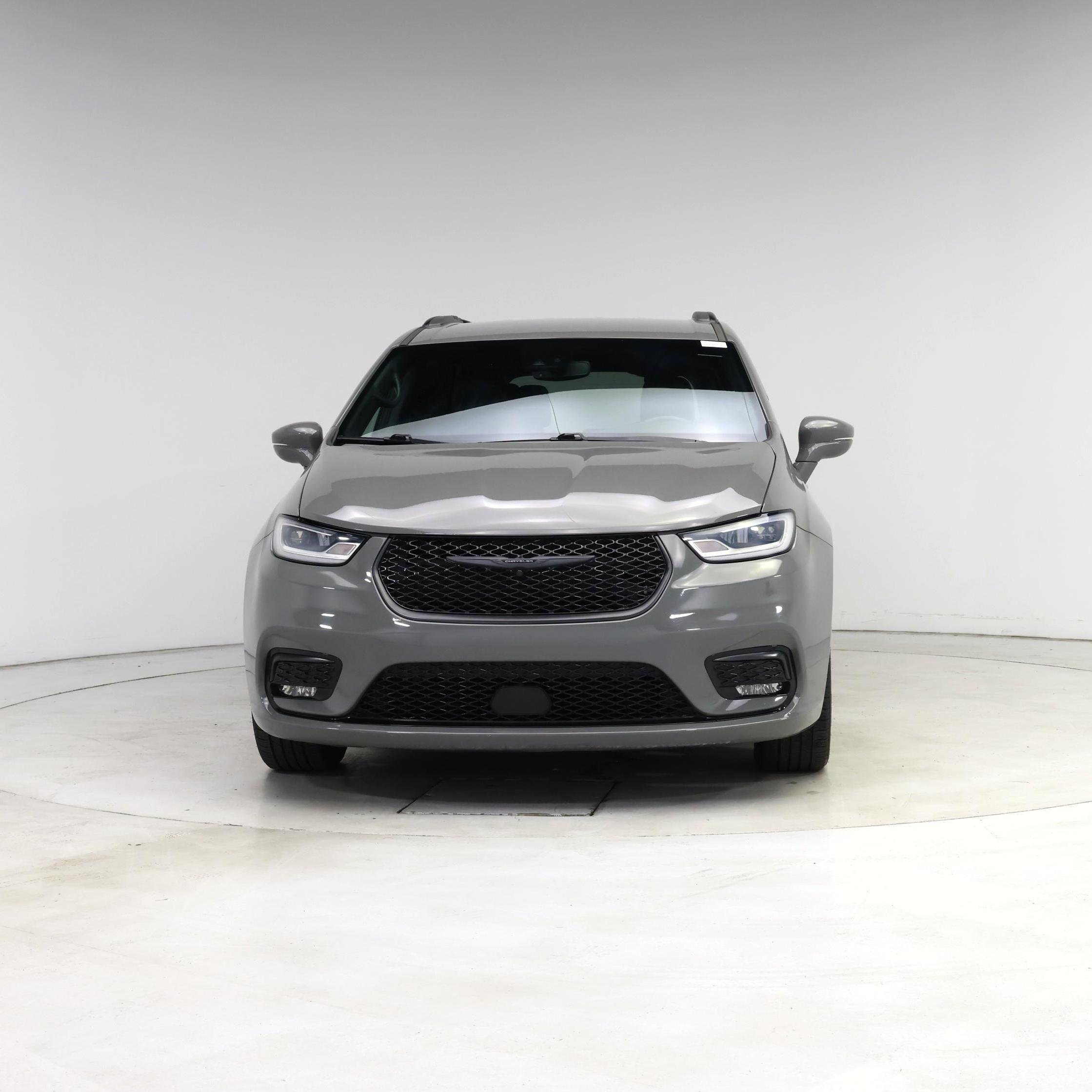 Thumbnail: 2021 Chrysler Pacifica - 5