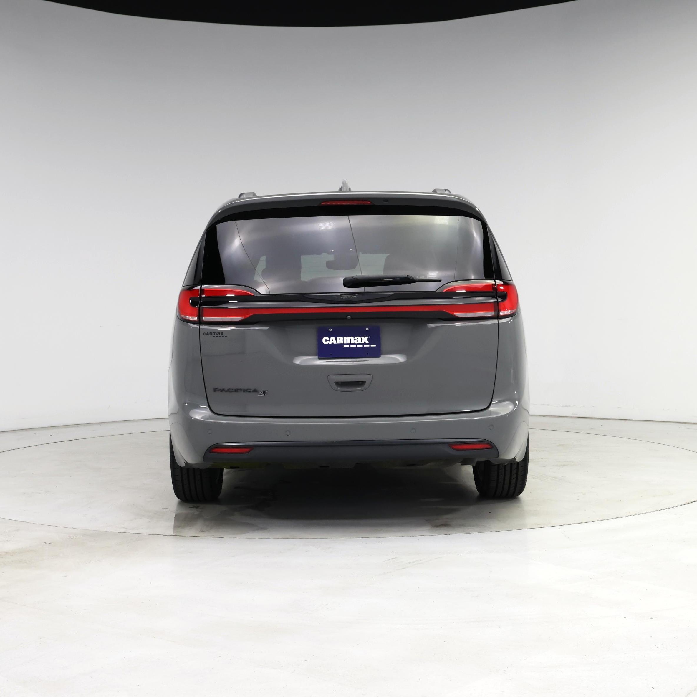 Thumbnail: 2021 Chrysler Pacifica - 6