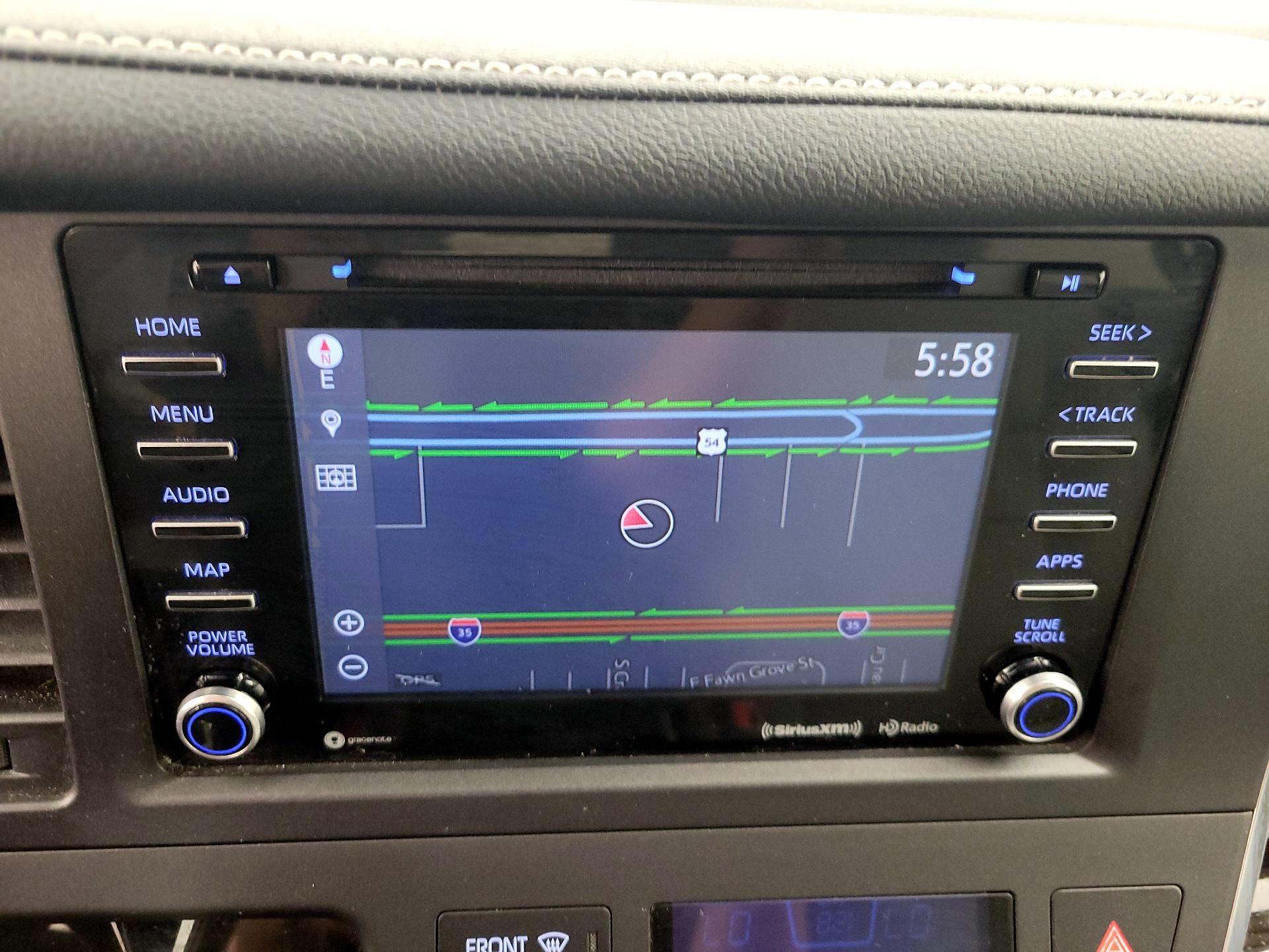 Thumbnail: 2018 Toyota Sienna - 14