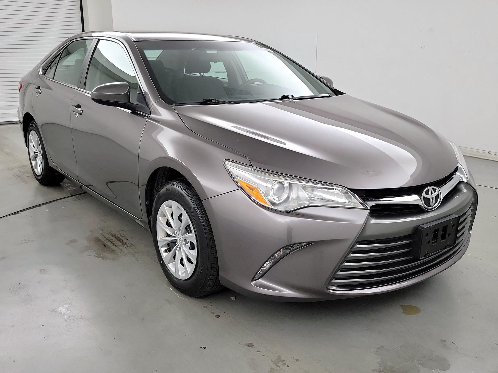 Thumbnail: 2017 Toyota Camry - 1
