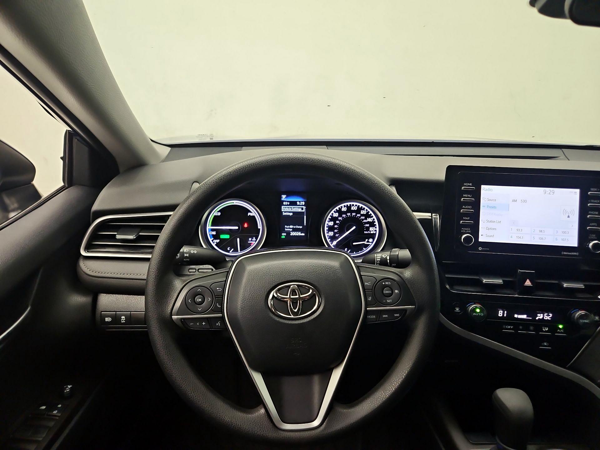 Thumbnail: 2023 Toyota Camry - 10