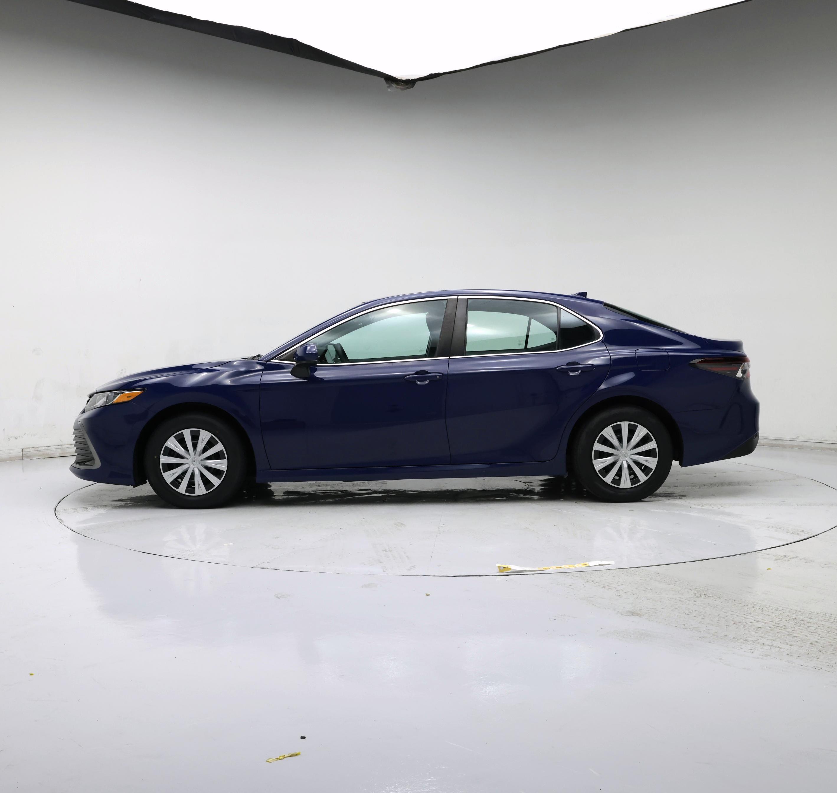 Thumbnail: 2023 Toyota Camry - 3