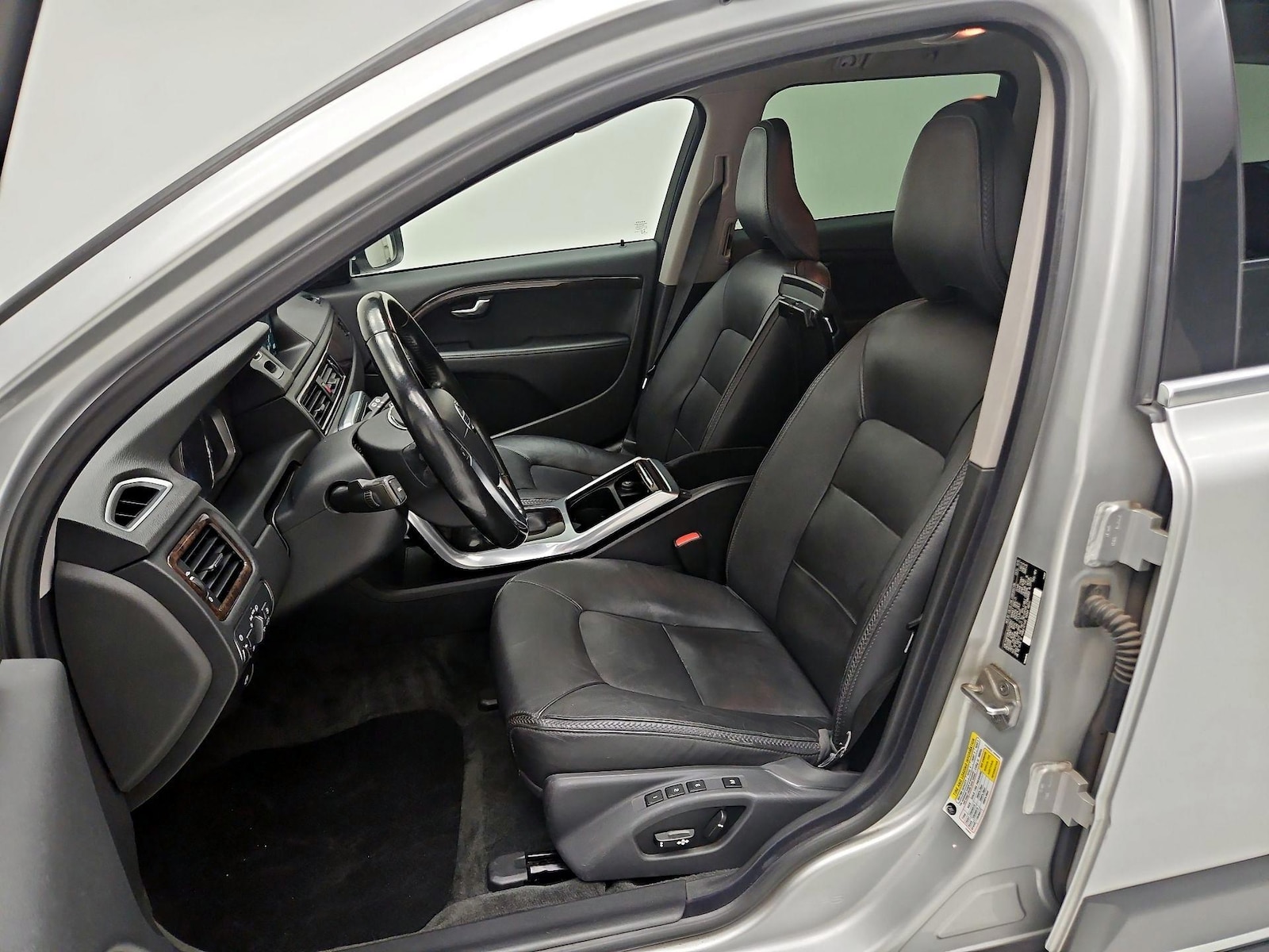 2016 Volvo XC70 Premier - Photo 12
