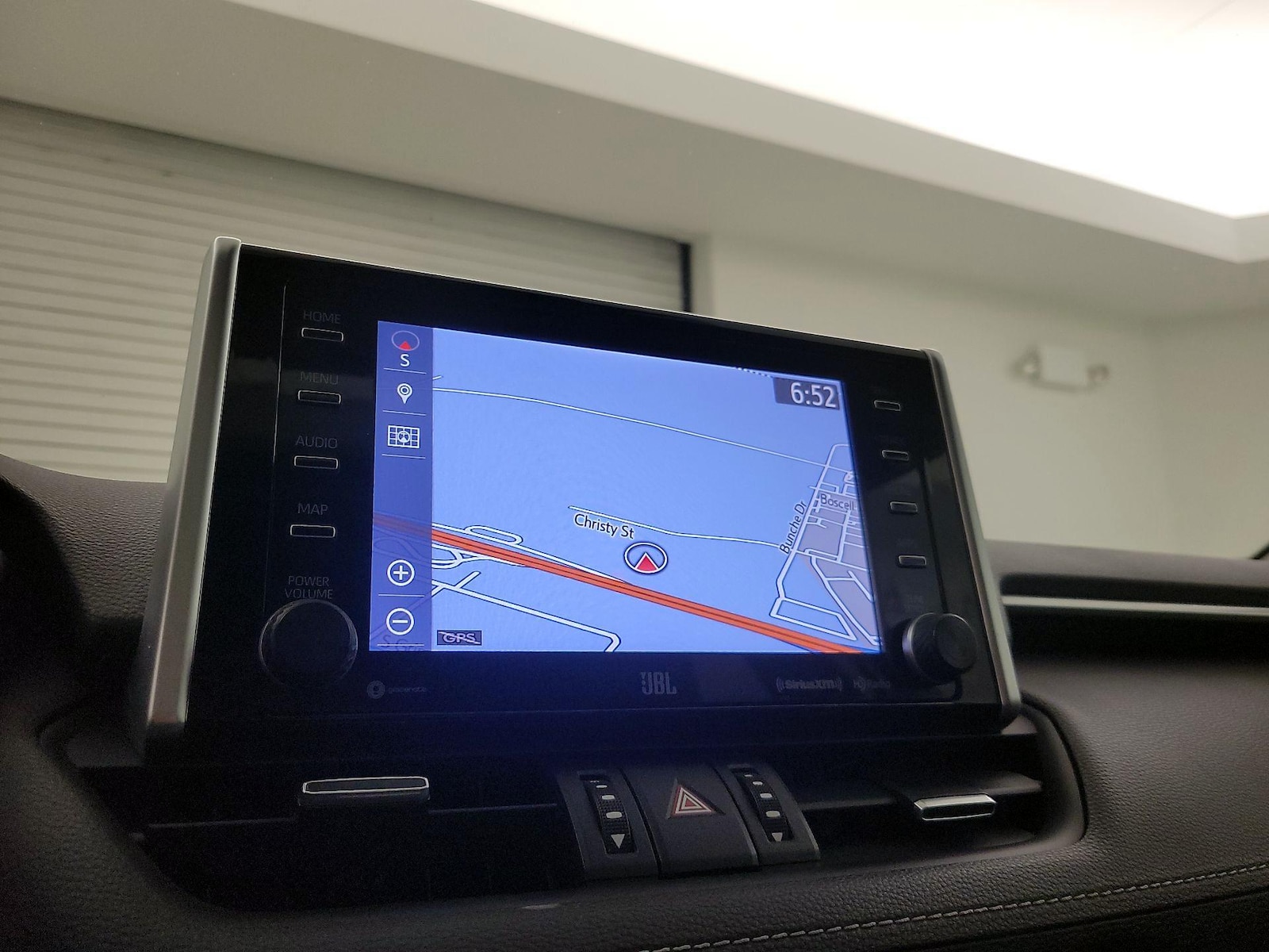 2019 Toyota RAV4 Limited - Photo 15