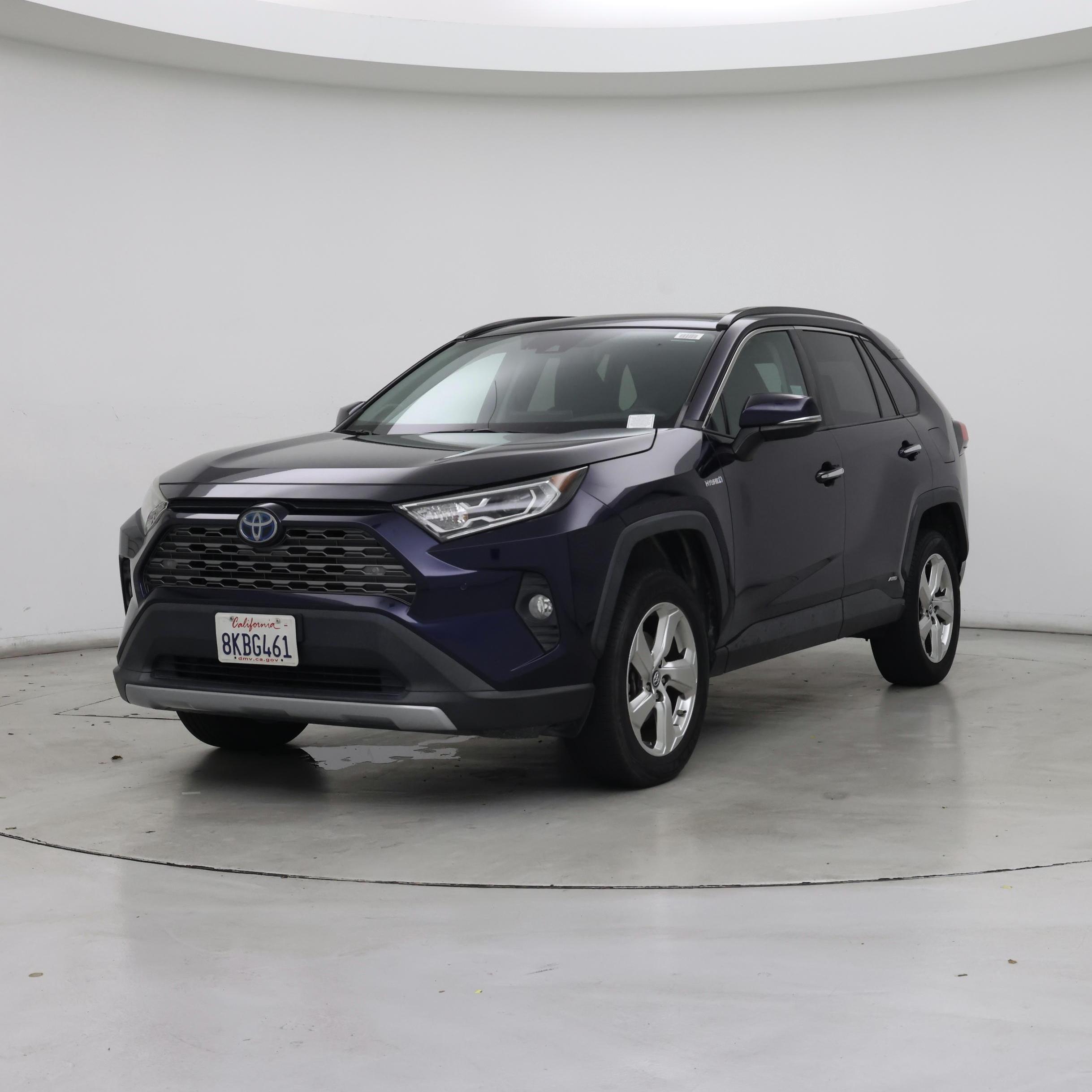 Thumbnail: 2019 Toyota RAV4 - 4