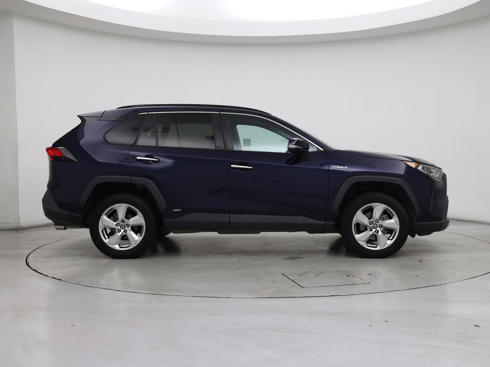 2019 Toyota RAV4 Limited - Photo 8