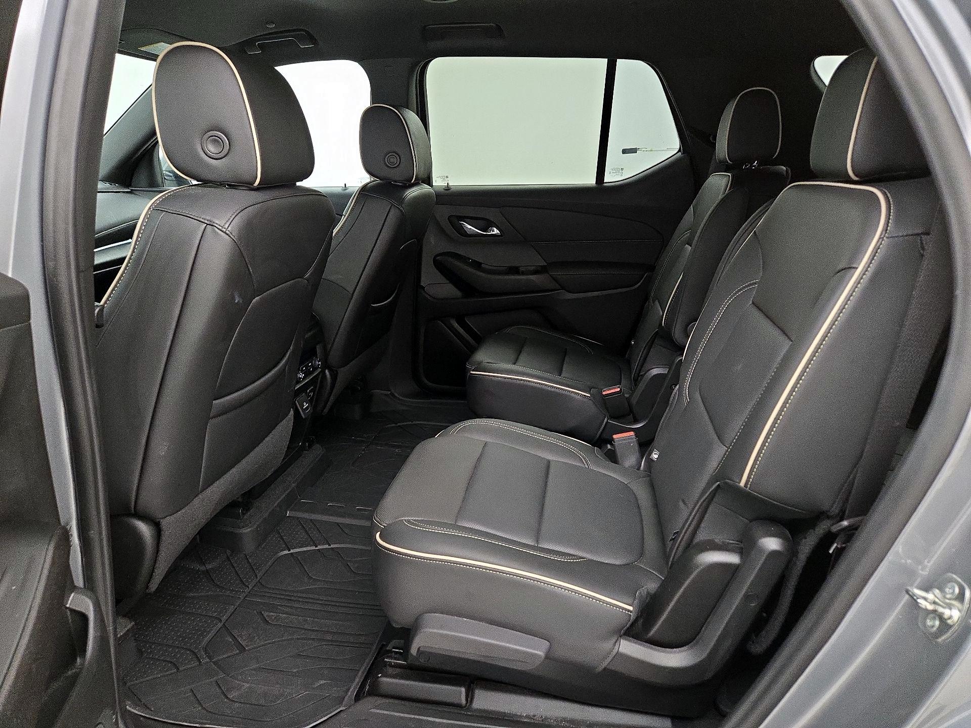 Thumbnail: 2023 Chevrolet Traverse - 20