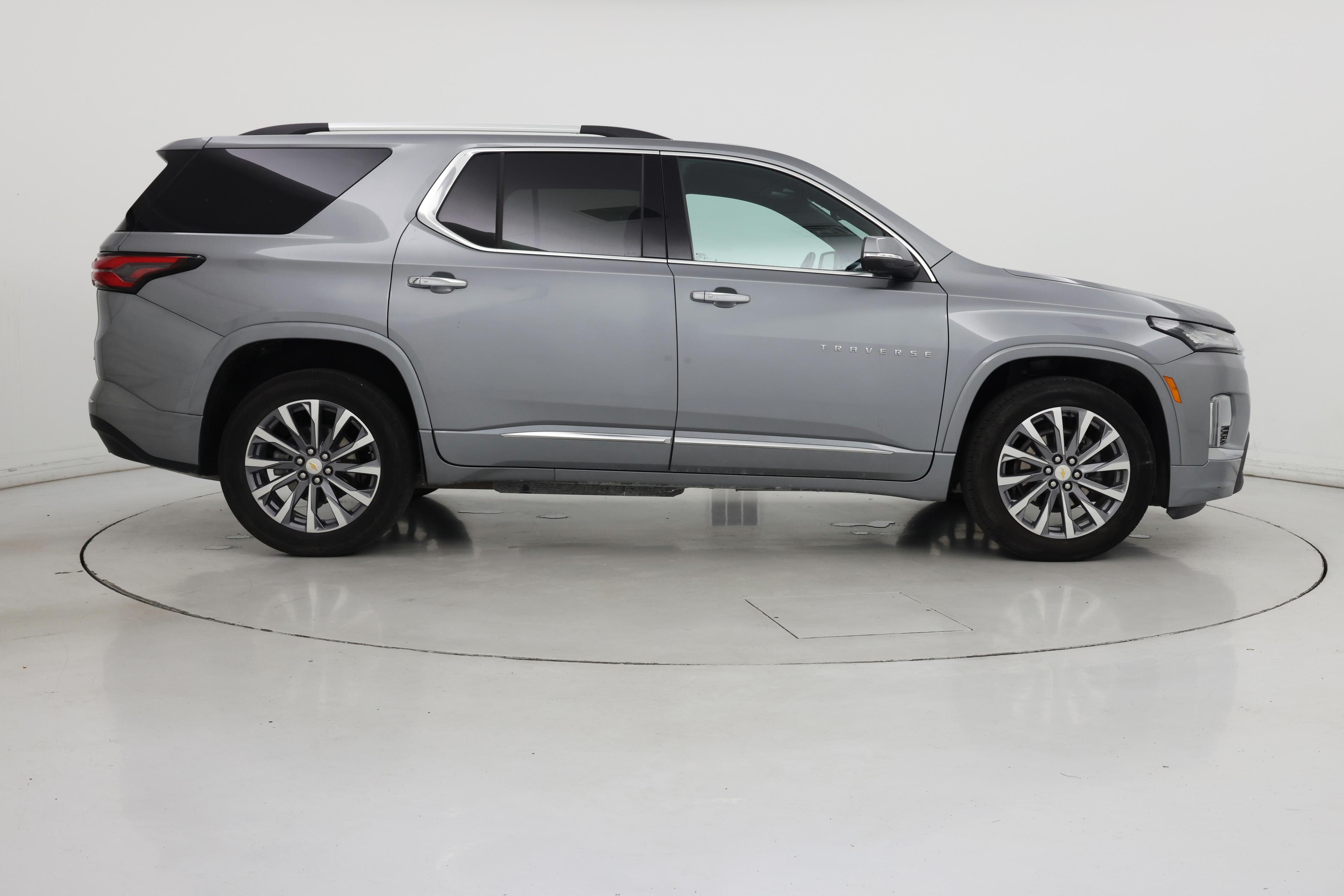 Thumbnail: 2023 Chevrolet Traverse - 7