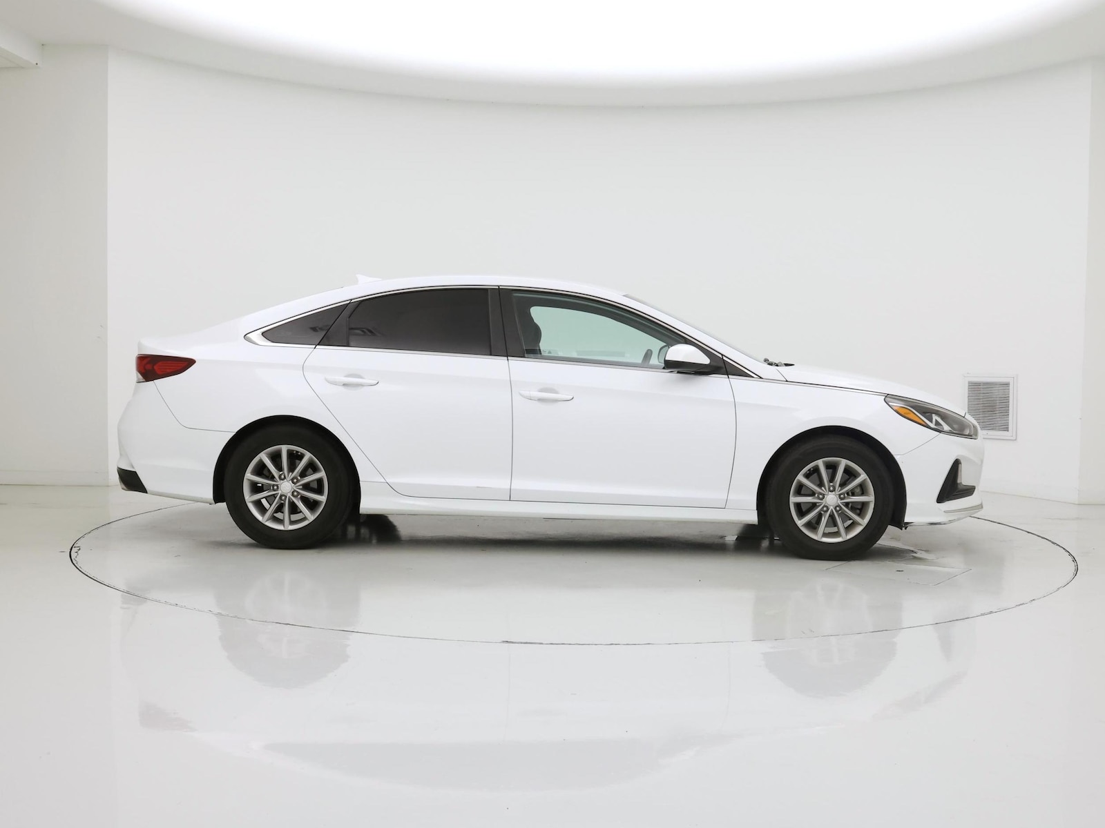 2018 Hyundai Sonata SE - Photo 8