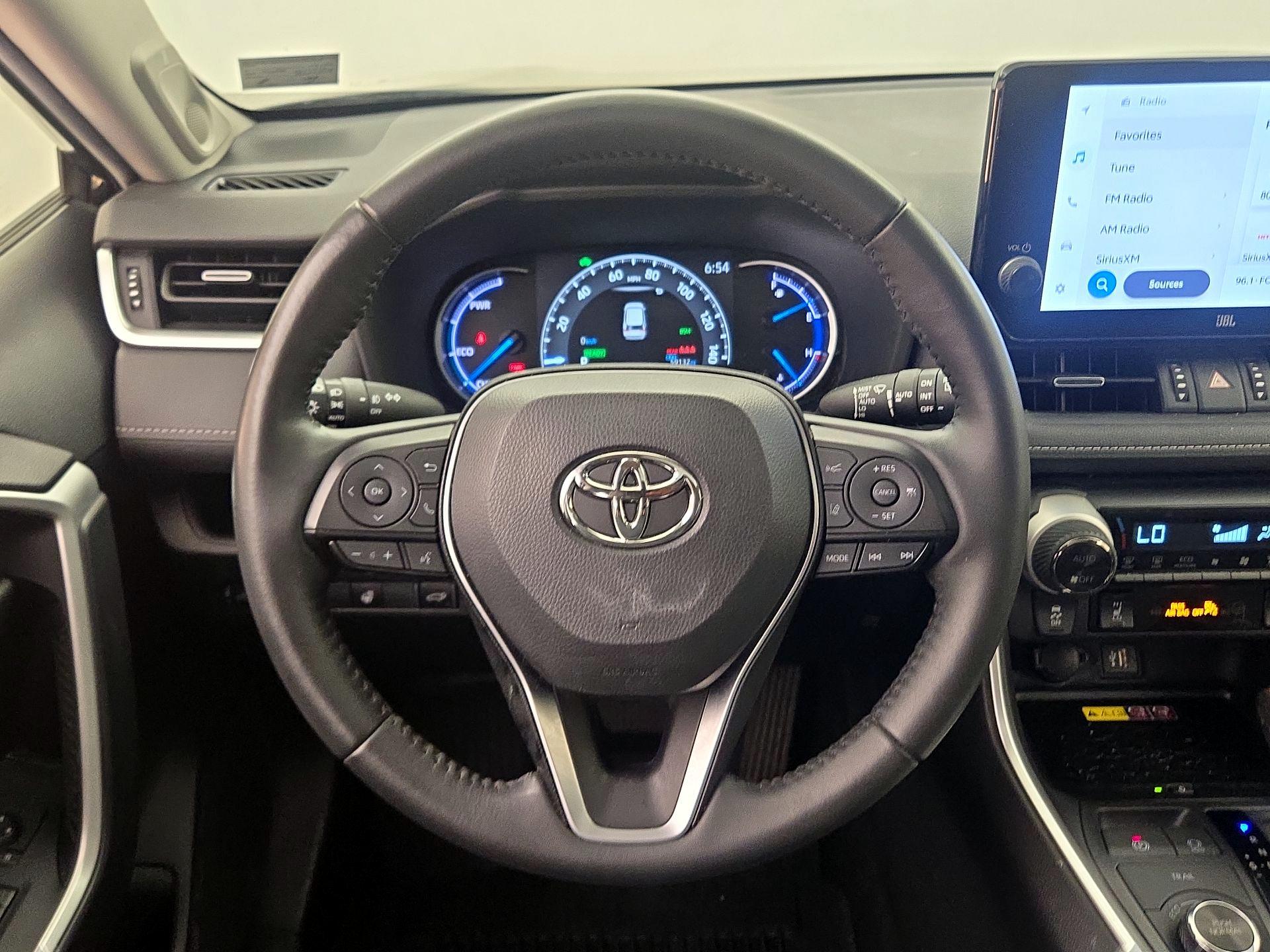 Thumbnail: 2023 Toyota RAV4 - 10