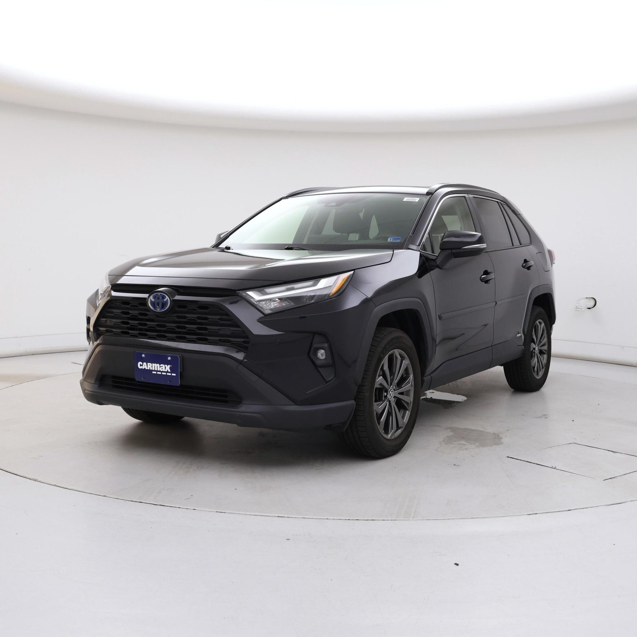 Thumbnail: 2023 Toyota RAV4 - 4