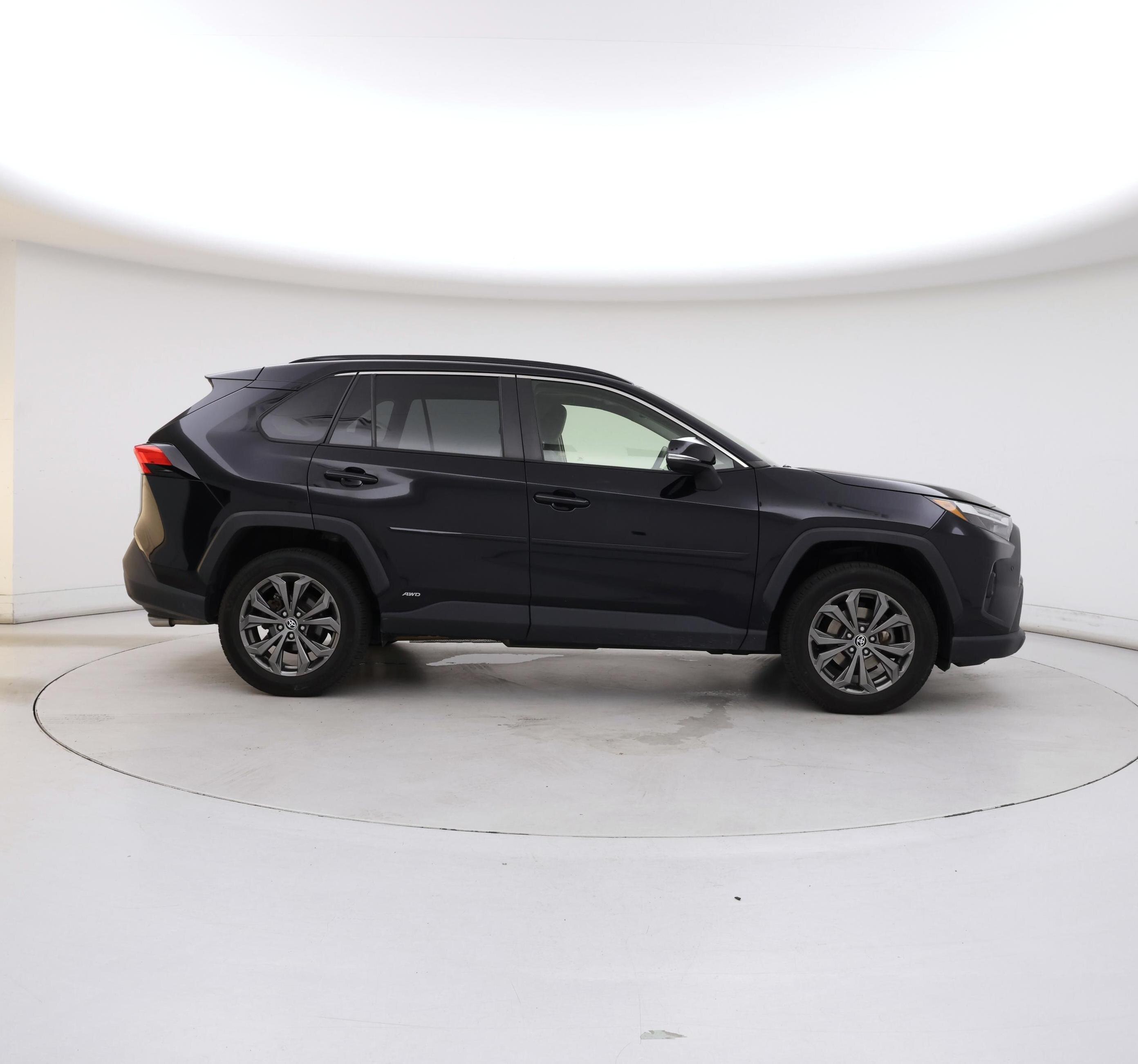 Thumbnail: 2023 Toyota RAV4 - 7