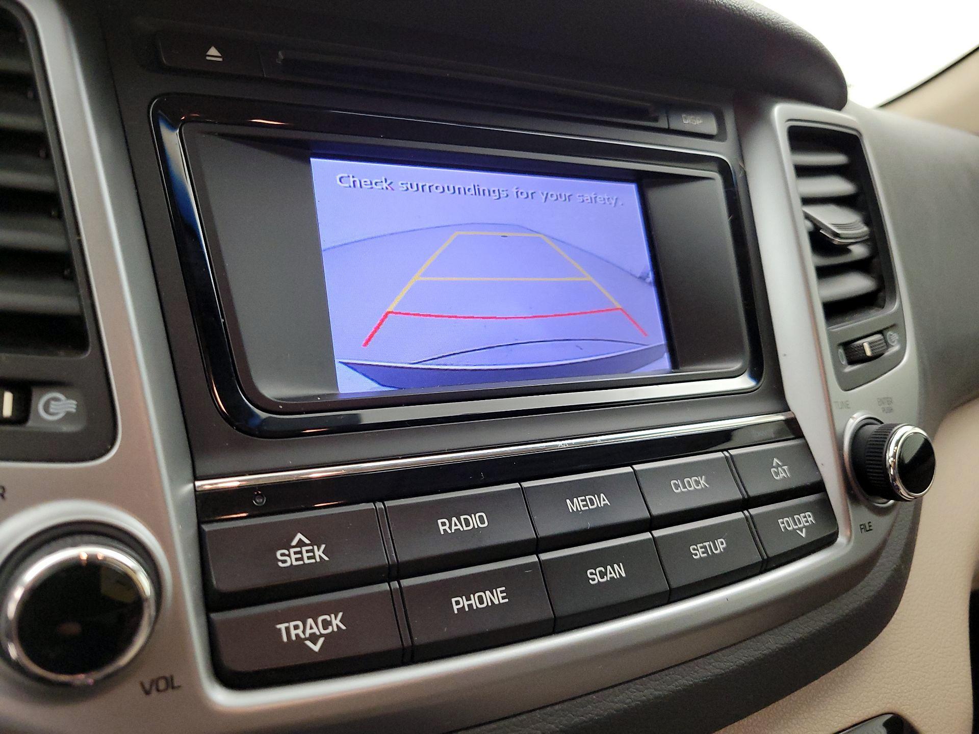 Thumbnail: 2016 Hyundai Tucson - 14