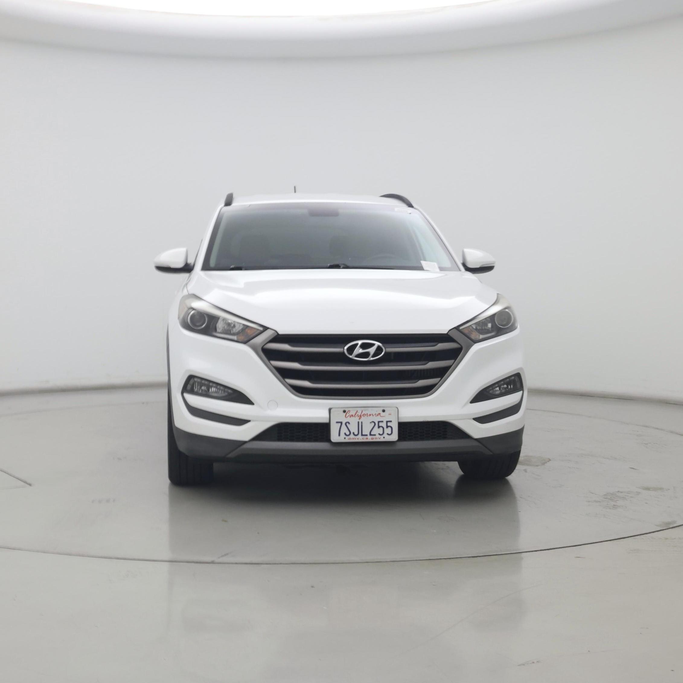 Thumbnail: 2016 Hyundai Tucson - 5