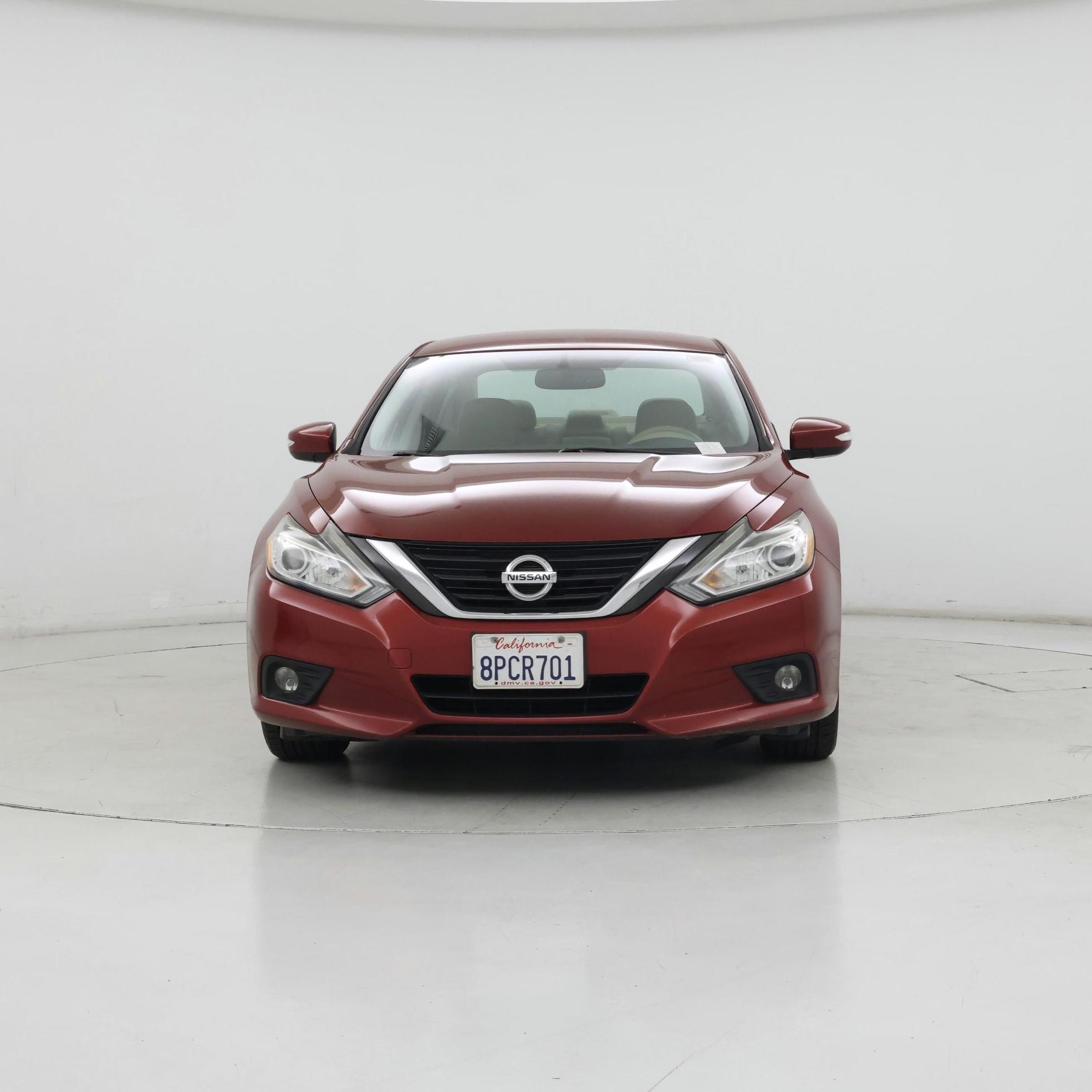 Thumbnail: 2016 Nissan Altima - 5