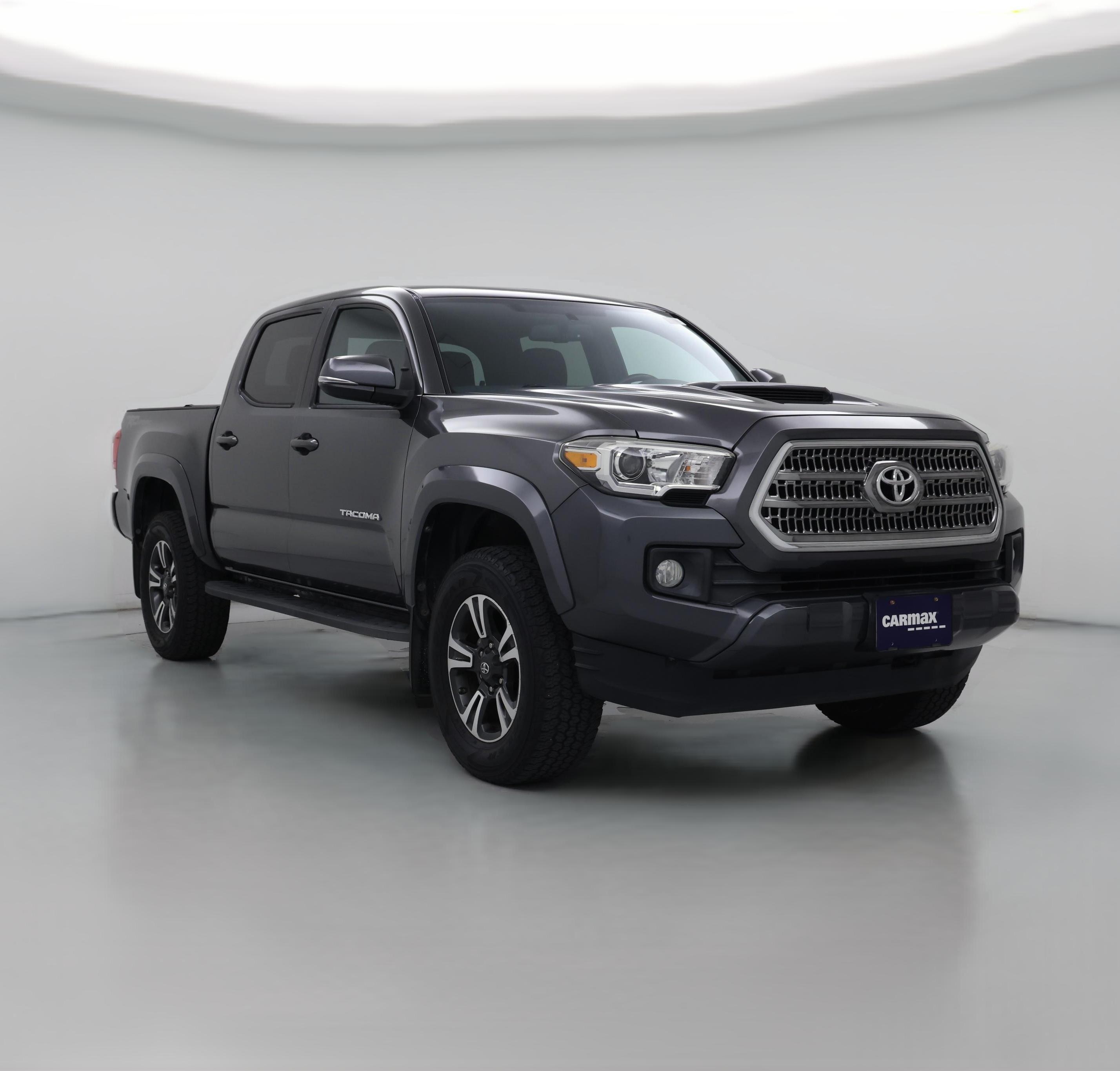 Thumbnail: 2017 Toyota Tacoma - 1