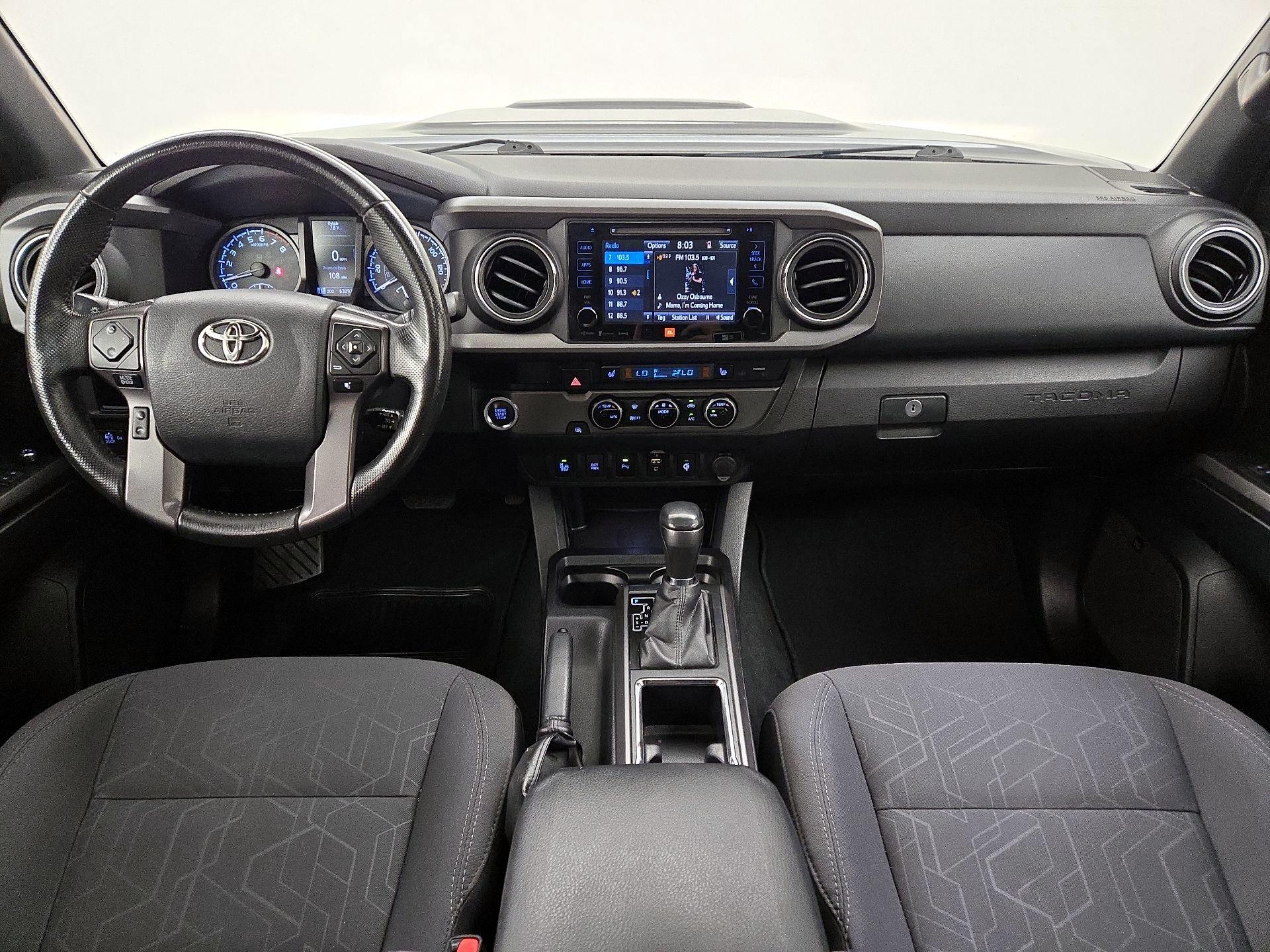Thumbnail: 2017 Toyota Tacoma - 9