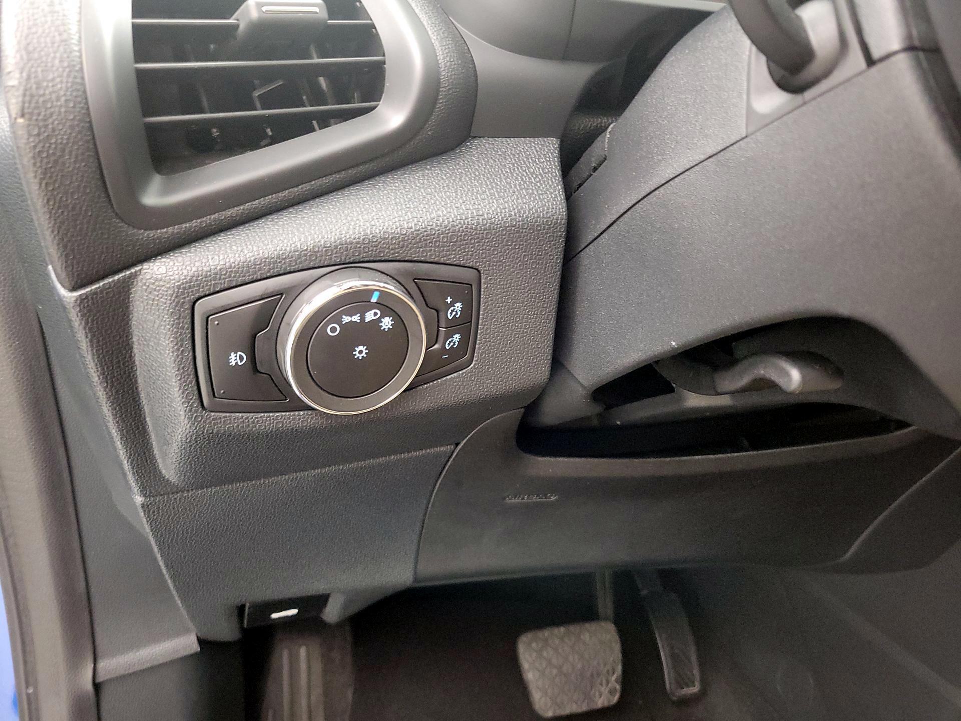 Thumbnail: 2018 Ford EcoSport - 13