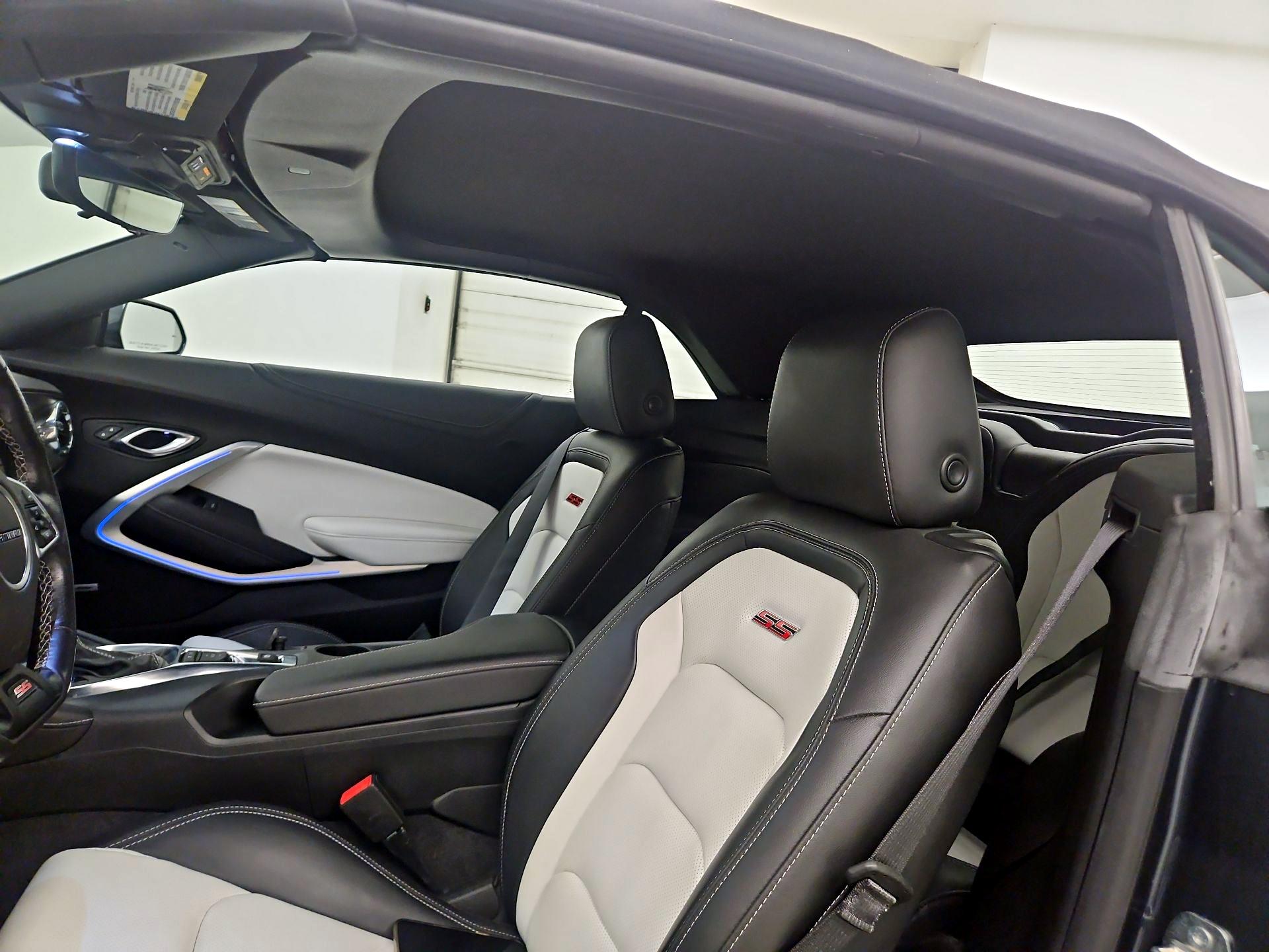 Thumbnail: 2020 Chevrolet Camaro - 20
