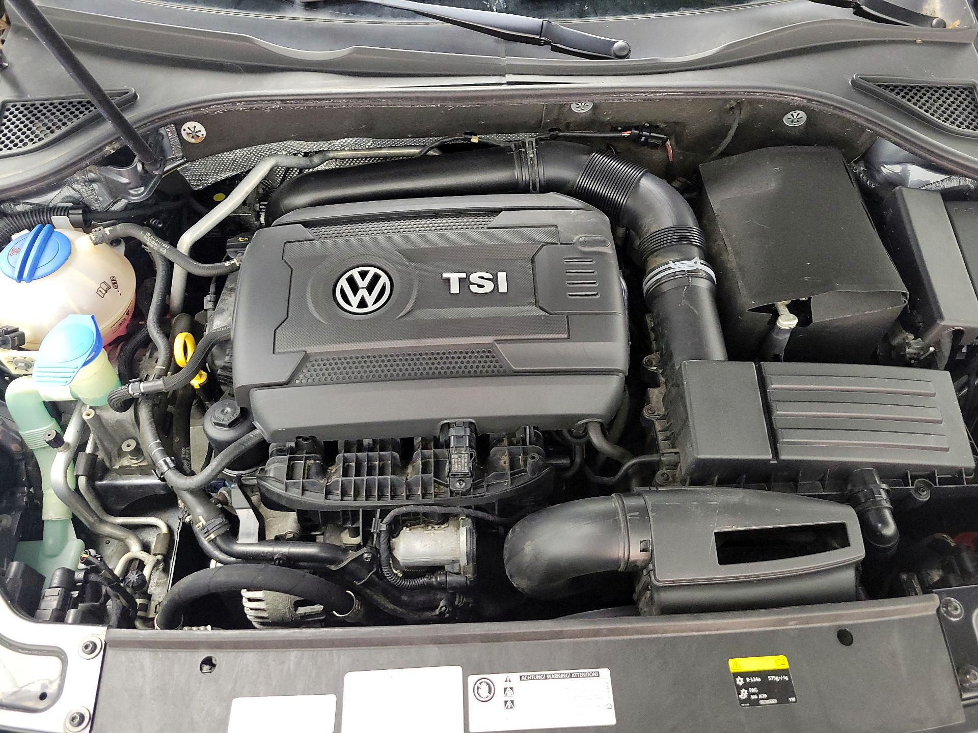 Thumbnail: 2017 Volkswagen Passat - 17