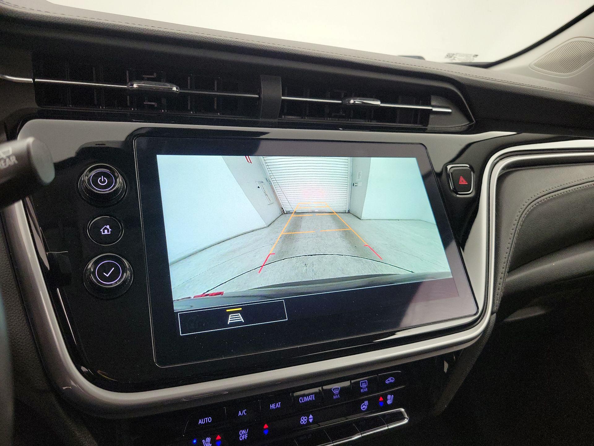 Thumbnail: 2023 Chevrolet Bolt EUV - 14