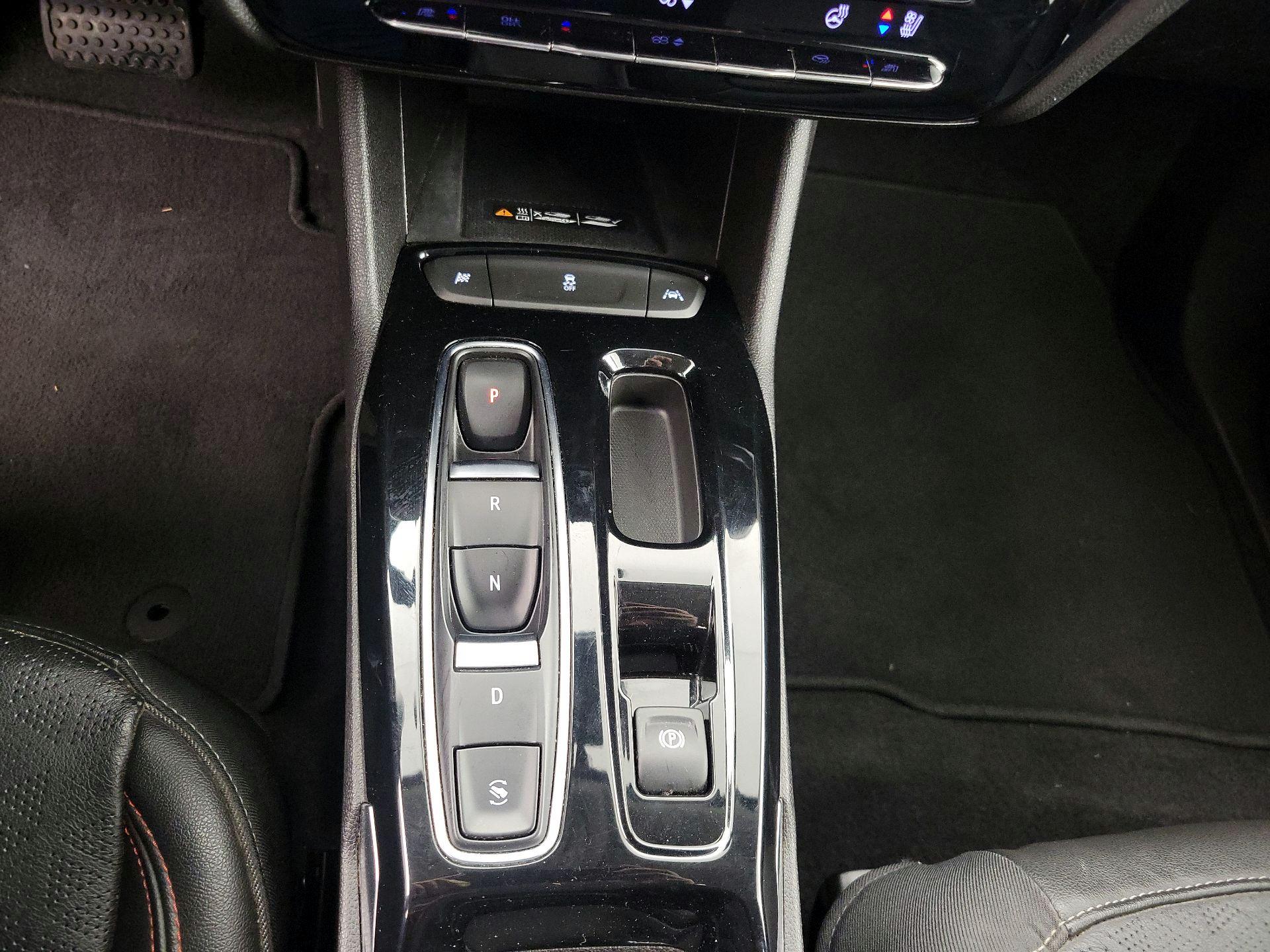 Thumbnail: 2023 Chevrolet Bolt EUV - 17
