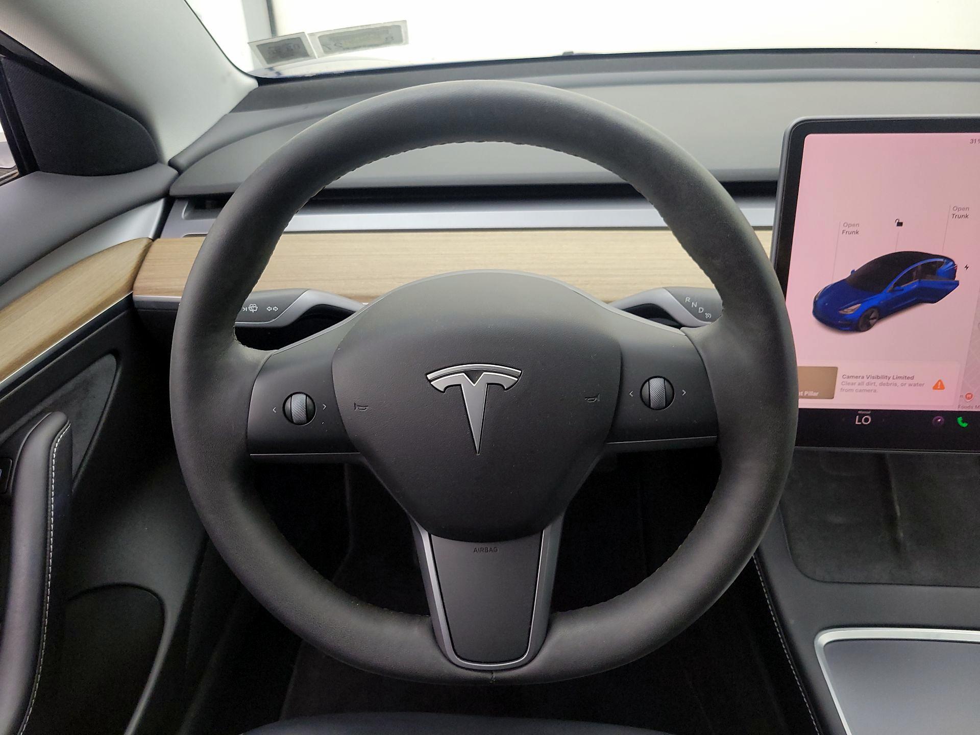 Thumbnail: 2022 Tesla Model 3 - 10
