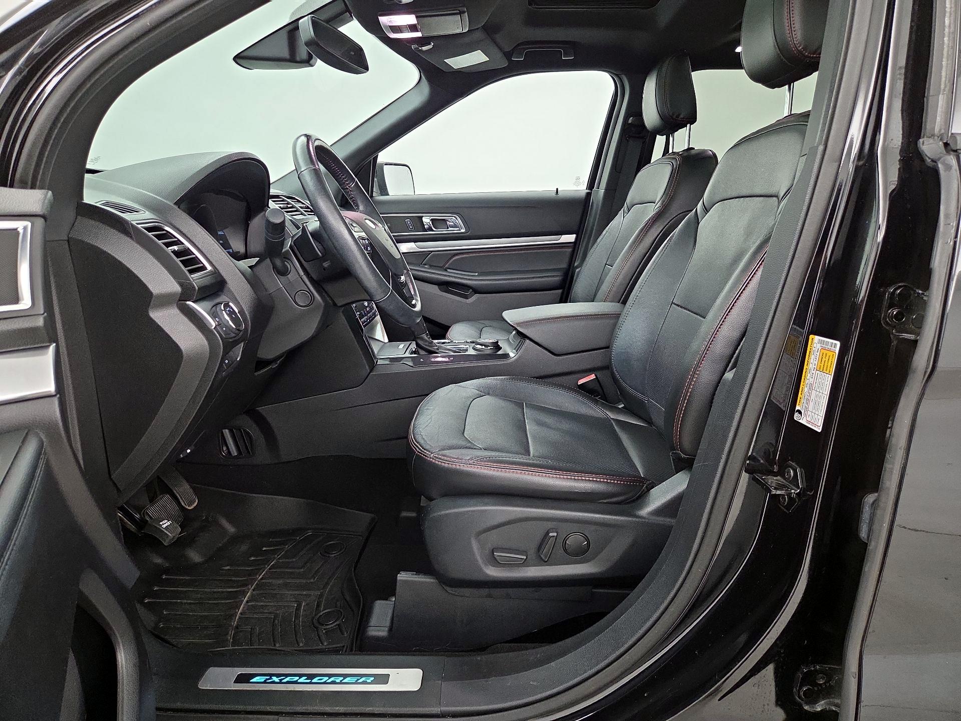 Thumbnail: 2019 Ford Explorer - 11