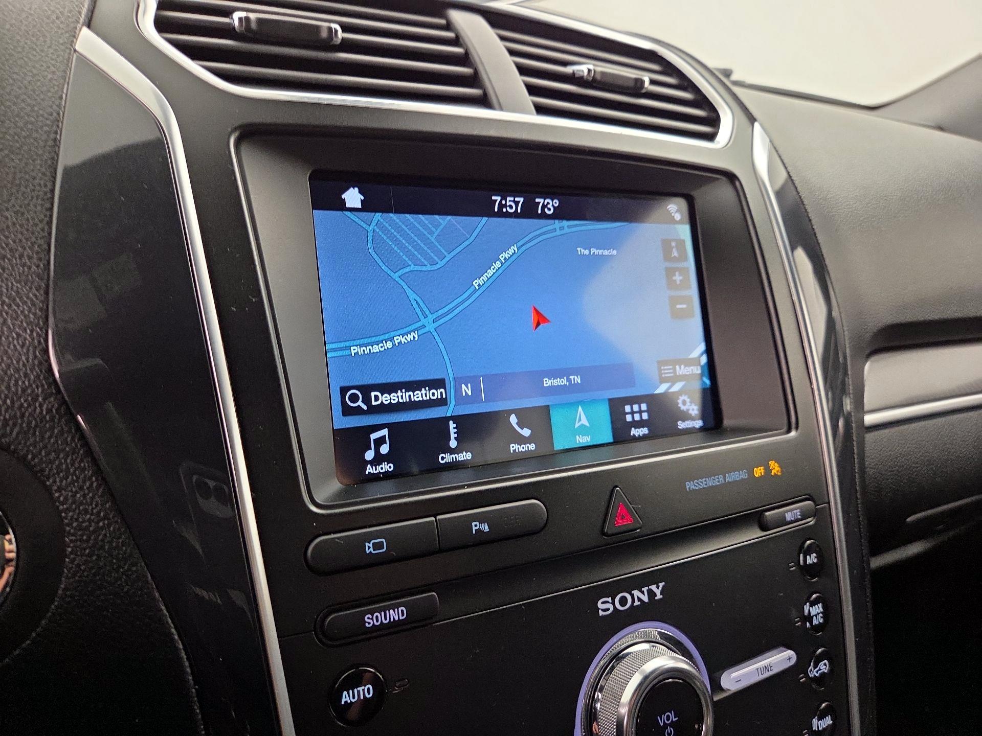 Thumbnail: 2019 Ford Explorer - 14