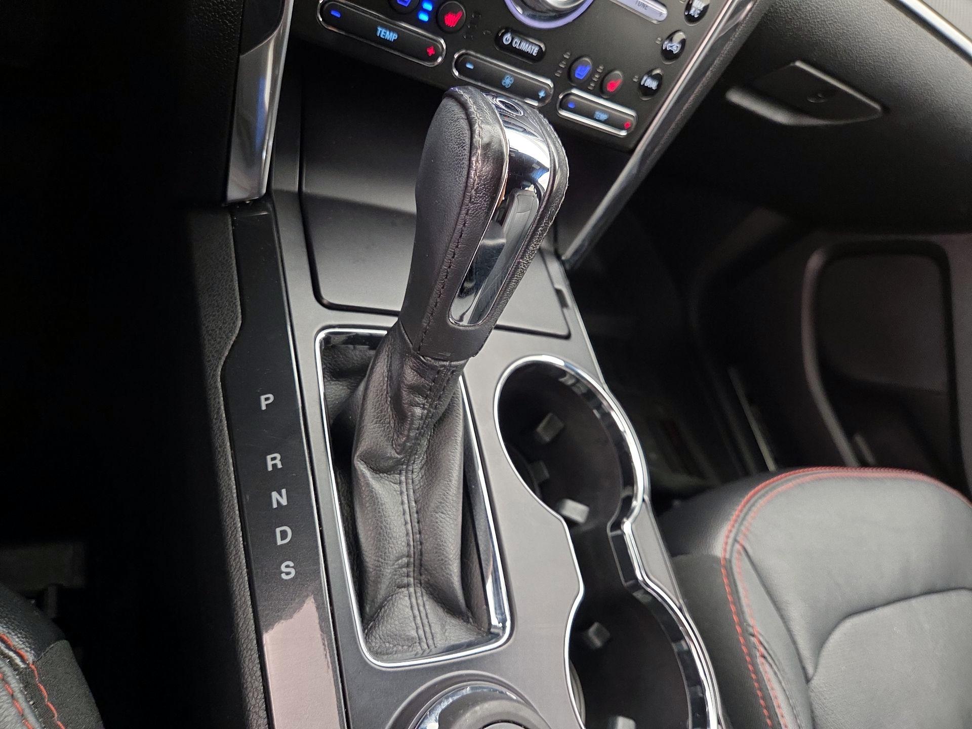 Thumbnail: 2019 Ford Explorer - 18