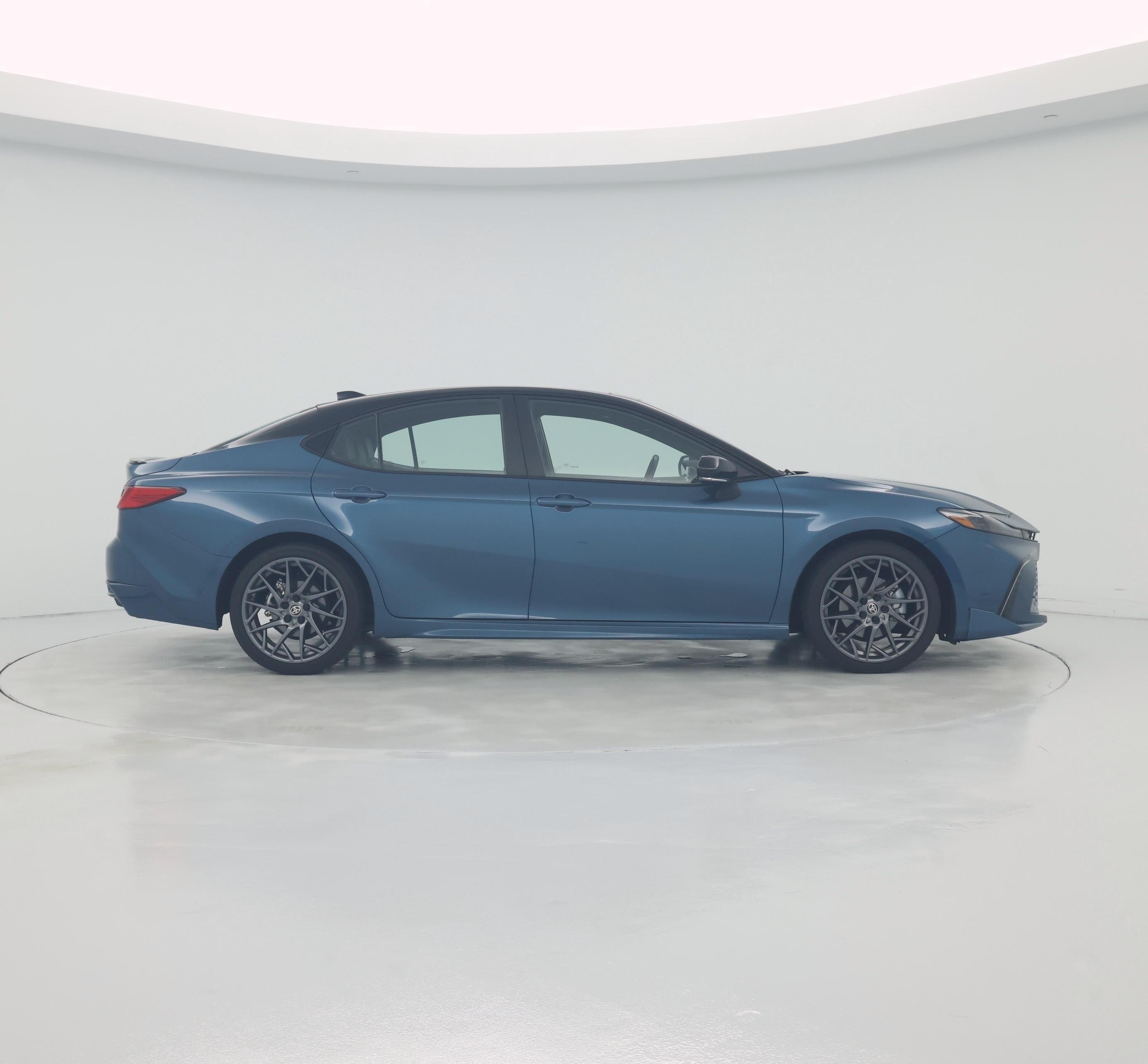 Thumbnail: 2025 Toyota Camry - 7