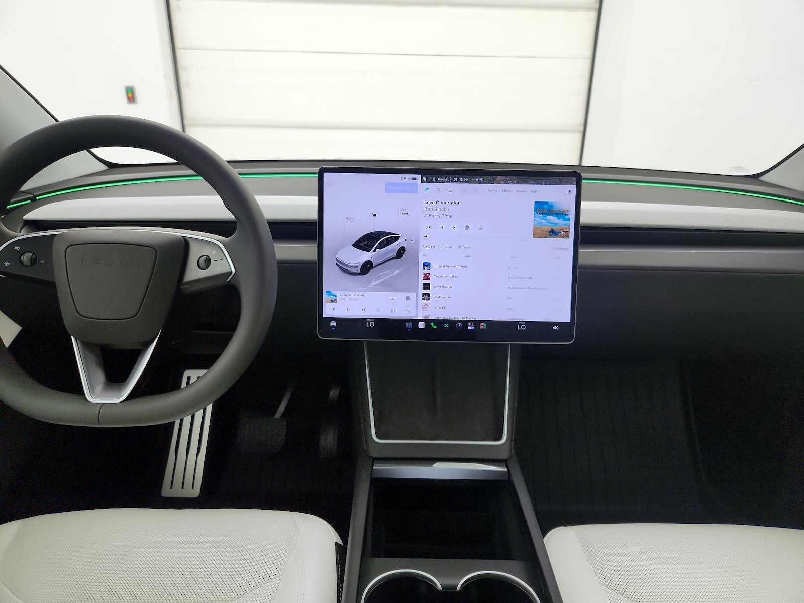 2026 Tesla Model Y Long Range - Photo 10